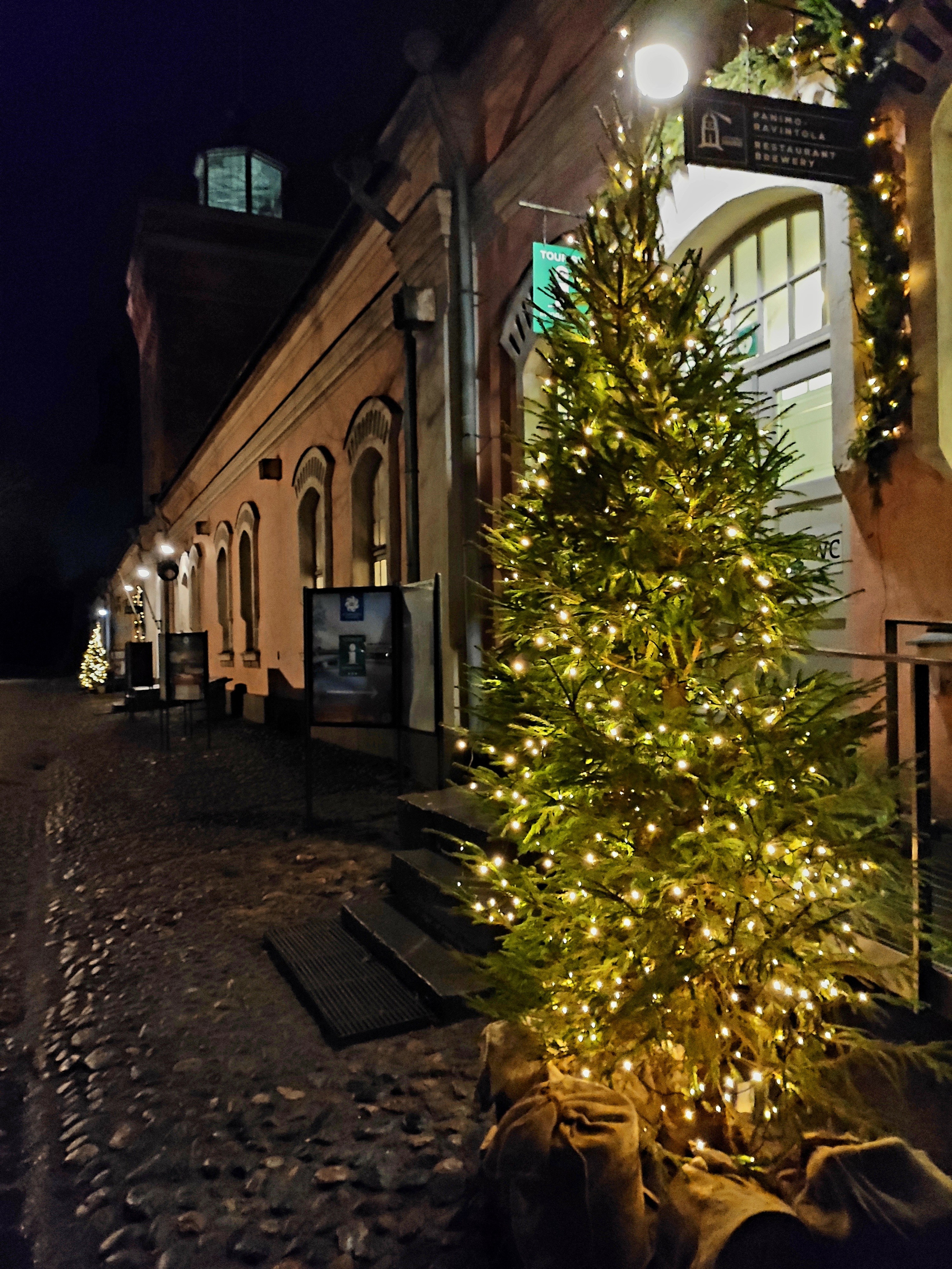 Ночная набережная. 