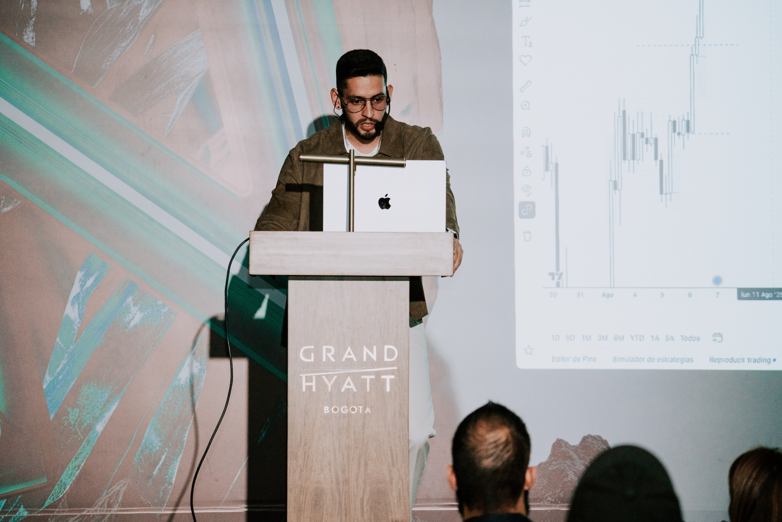 TRADERS DAY By NeomAAA Bogota. NeomAAA Funds Gallery