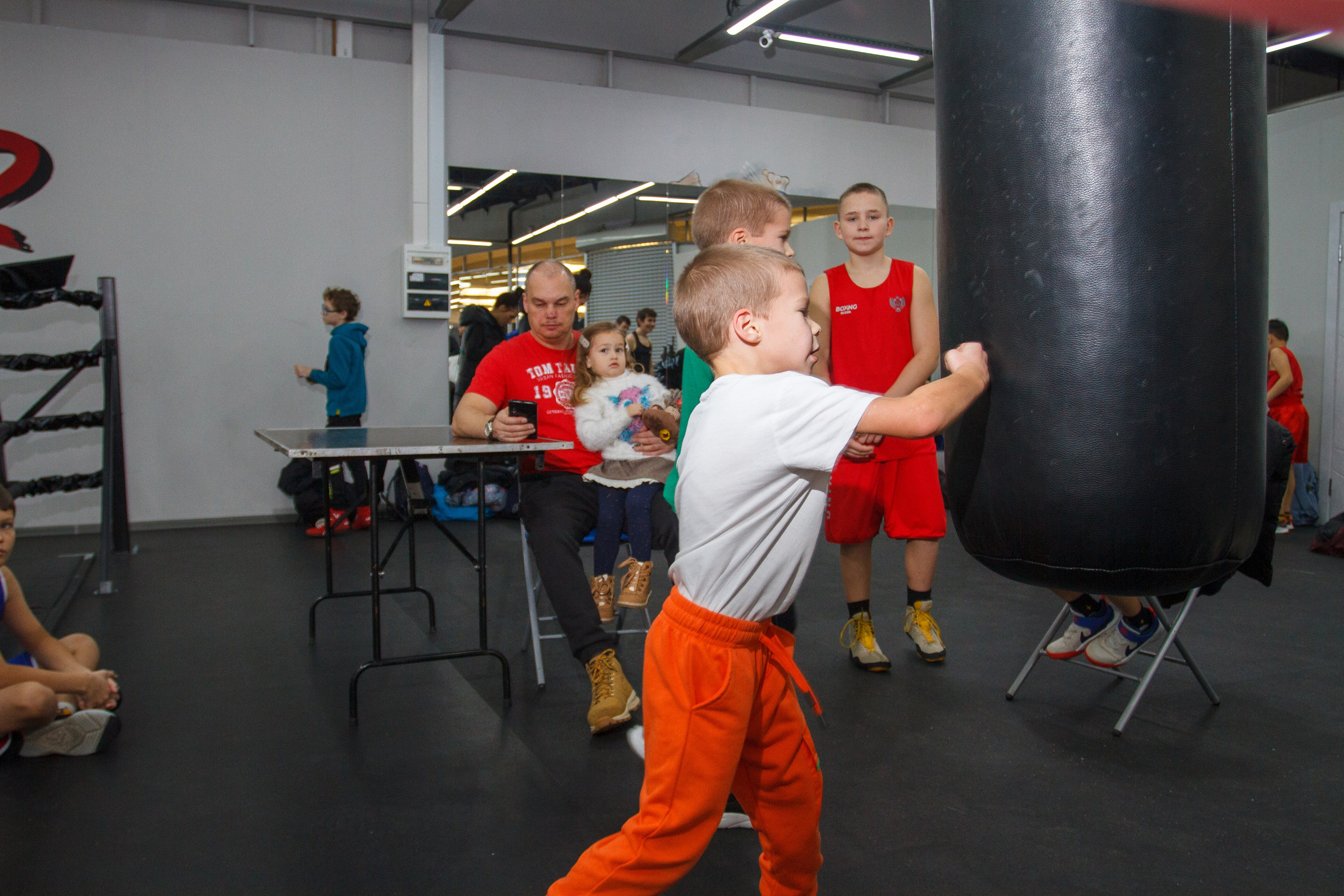 Открытый ринг «кубок ООО «ТЭК НеваСпецТяж». Фотограф Александр Заломаев