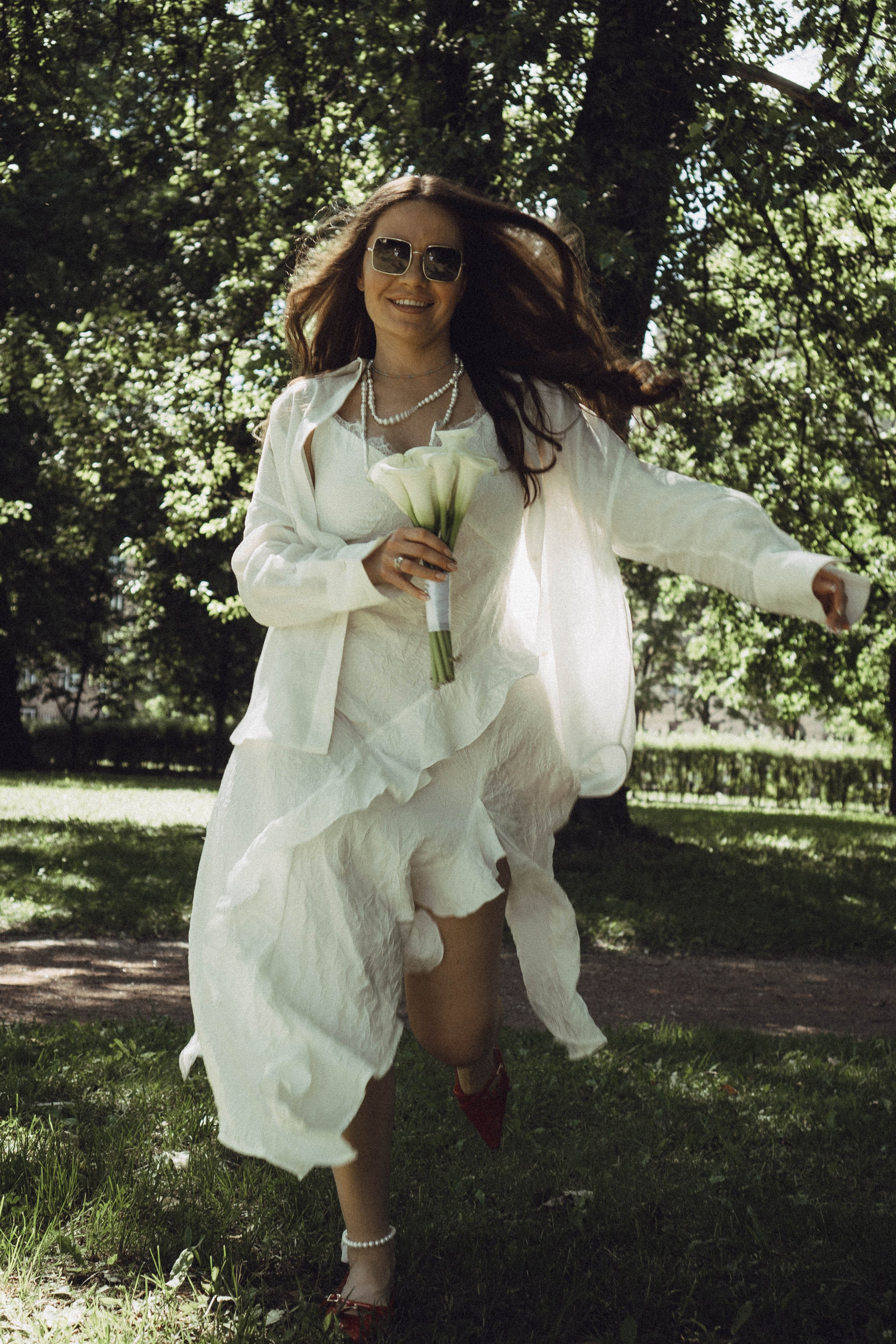 СВАДЕБНАЯ СЬЕМКА В ПАРКЕ ПОБЕДЫ И ПРОГУЛКА ПО МОСКОВСКОМУ ПРОСПЕКТУ. Профессиональный фотограф, Санкт-Петербург — Виктория Богомолова