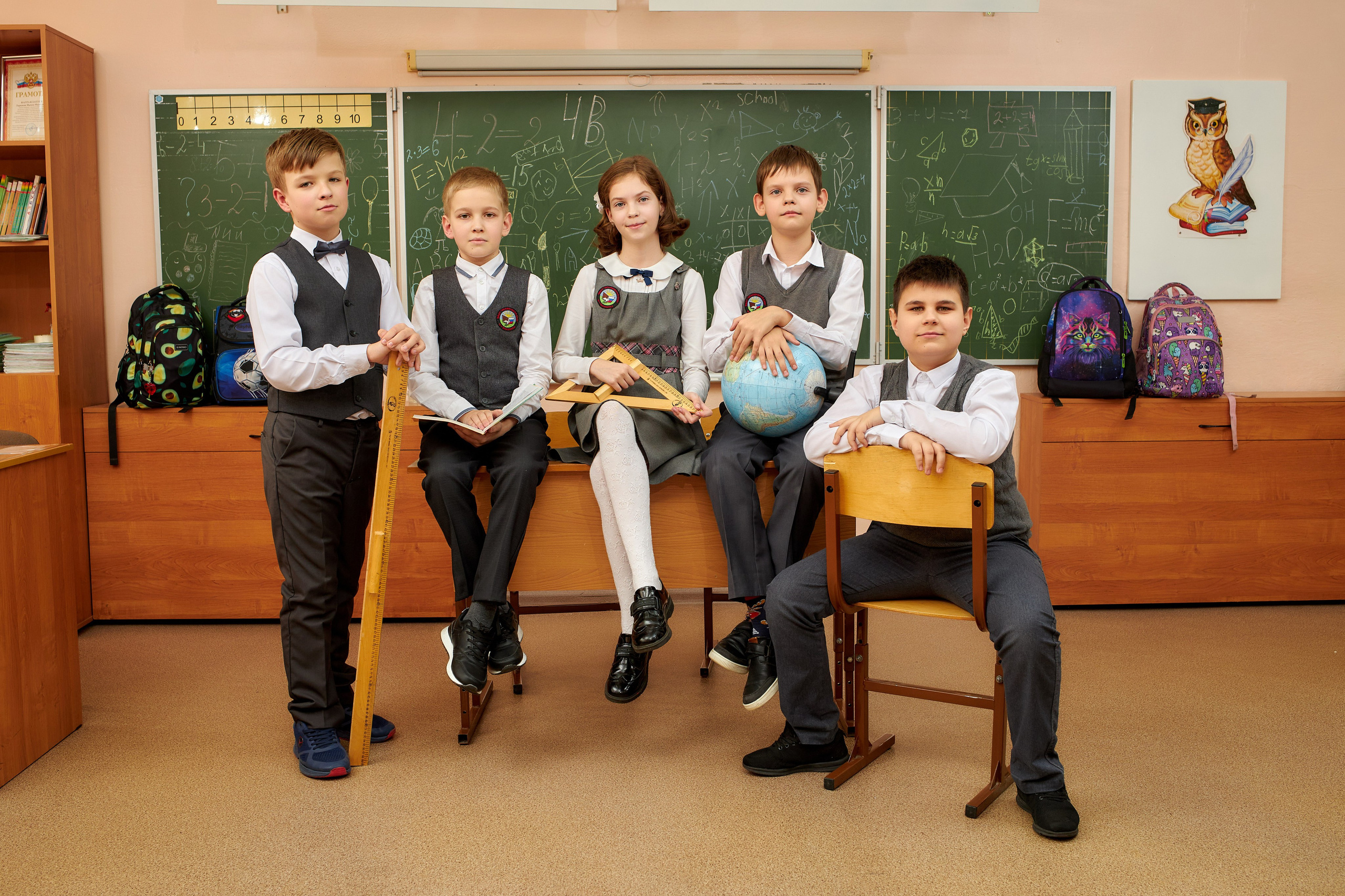 Для средней школы. Школьный фотограф Леонова Наталия