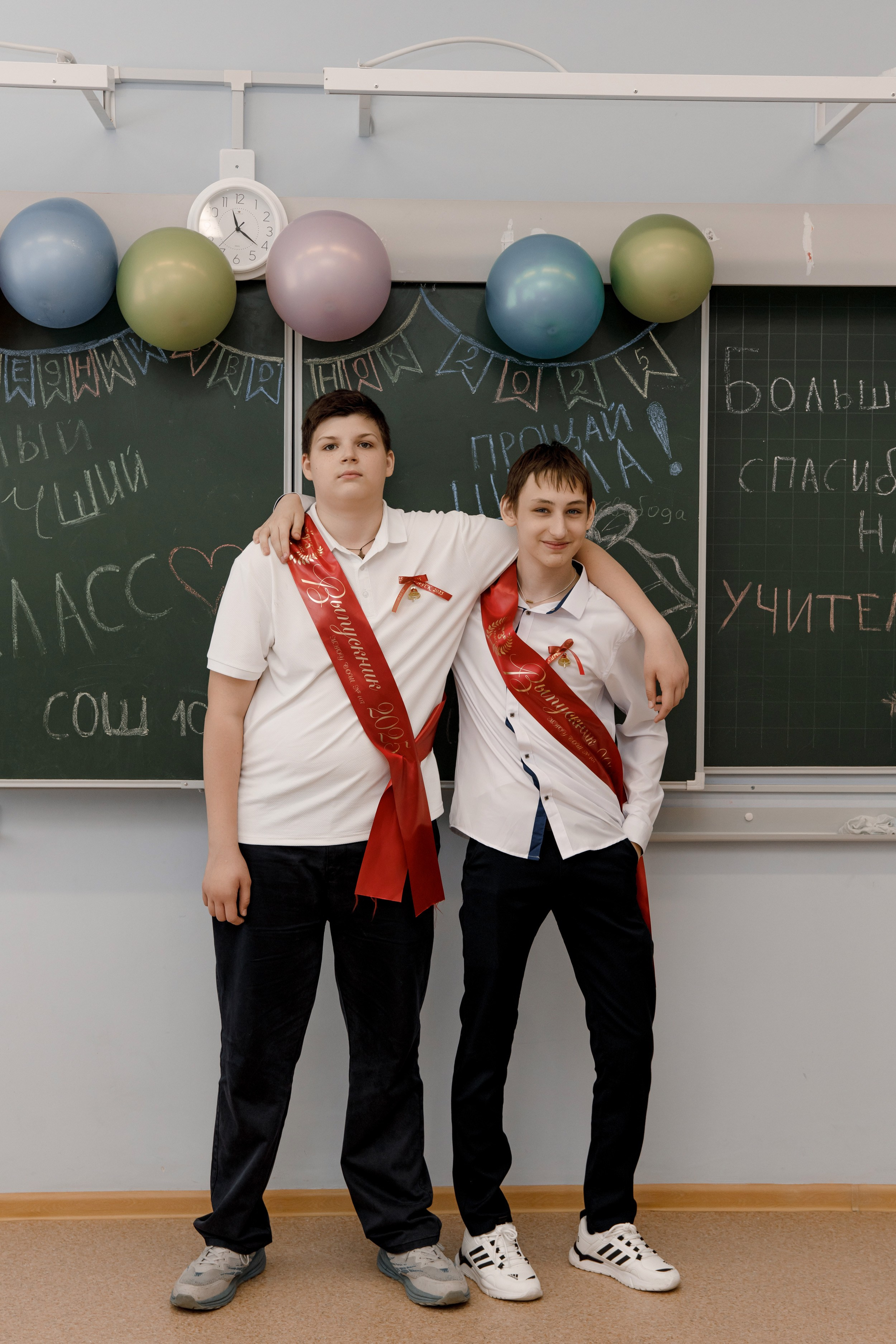 Школа 107 г. Краснодар. Выпускные альбомы в Краснодарском крае