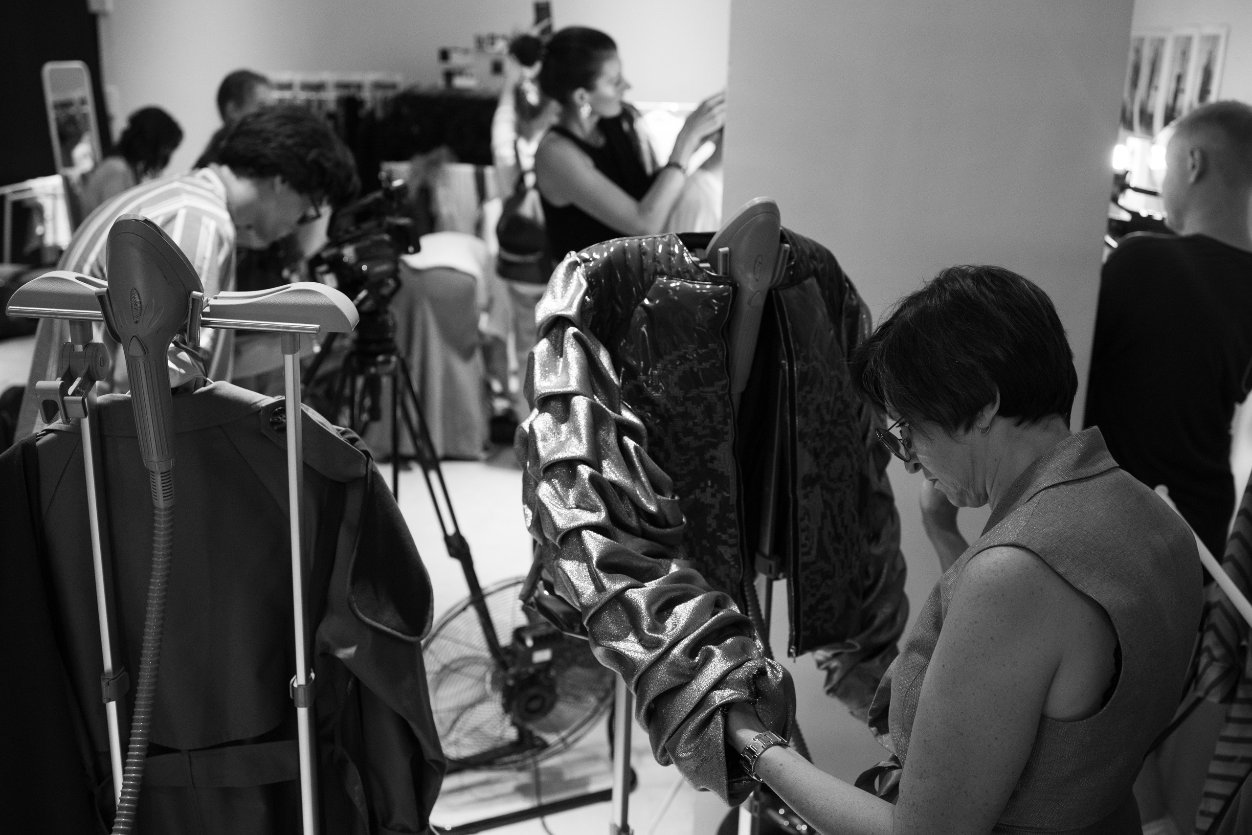 Закулисье модного показа. Главная