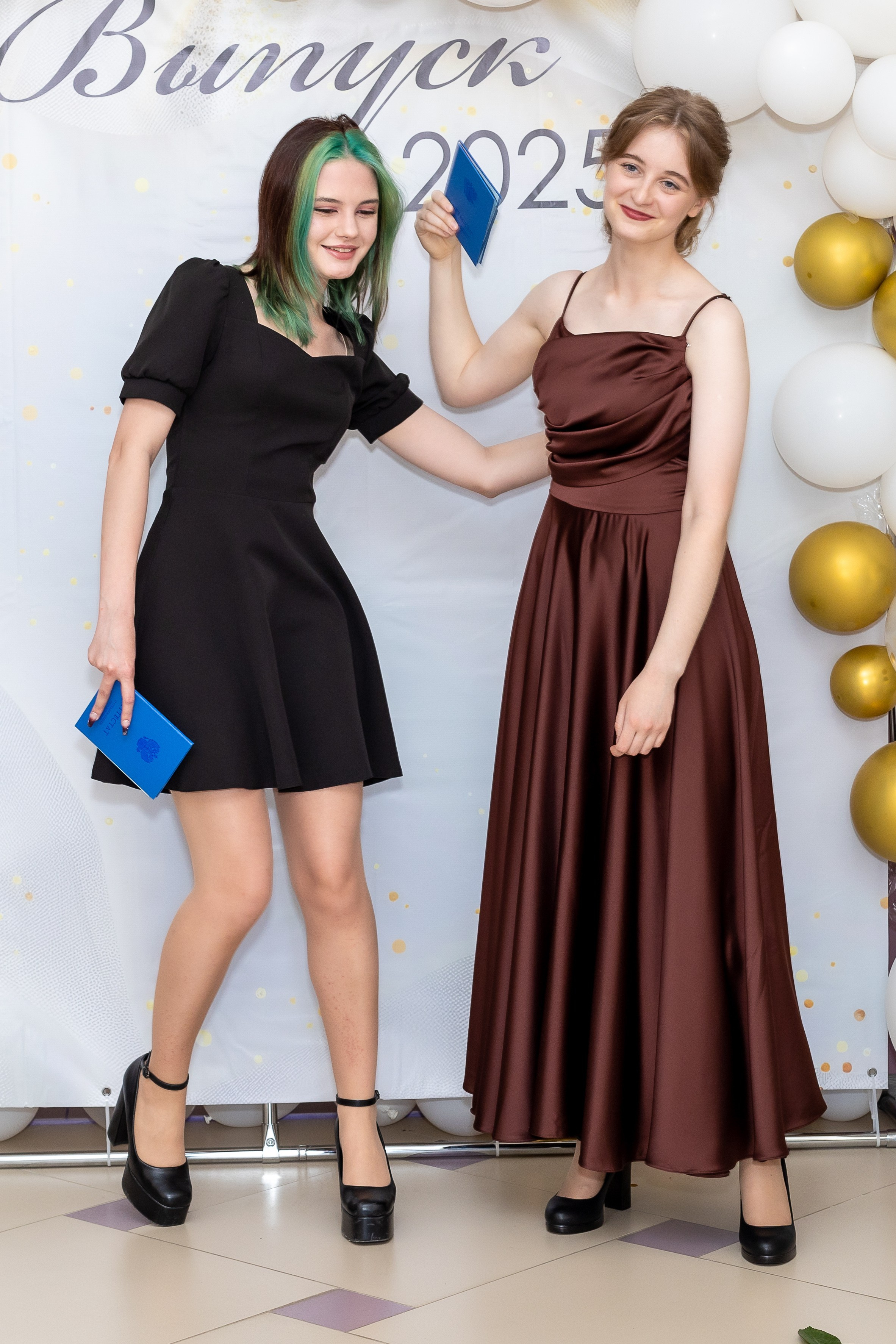 Вручение аттестата 2025. Выпускные альбомы Майкоп, Краснодар Елена Золотарева