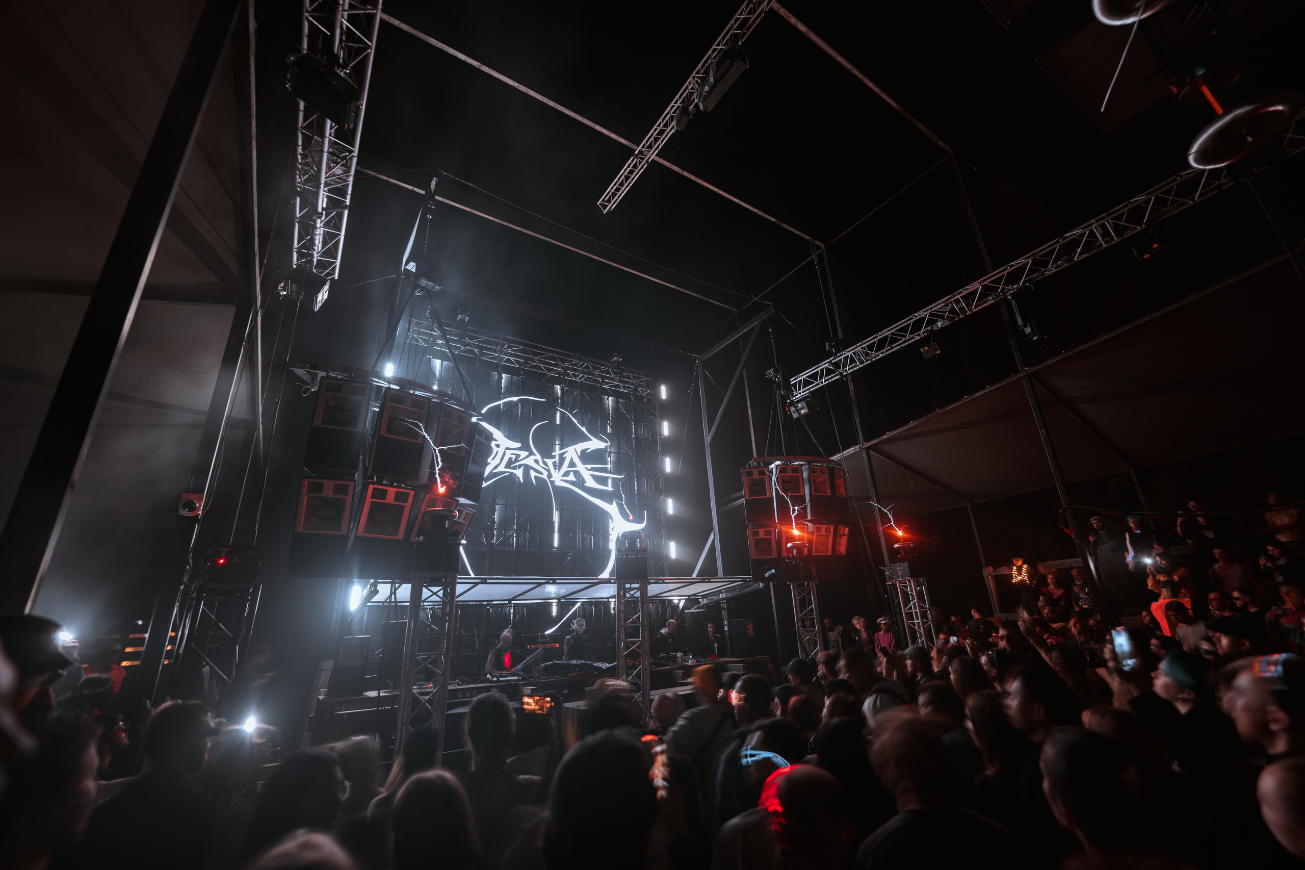 Signal 2024. @tomrus: Рустам Шагиморданов — фотограф