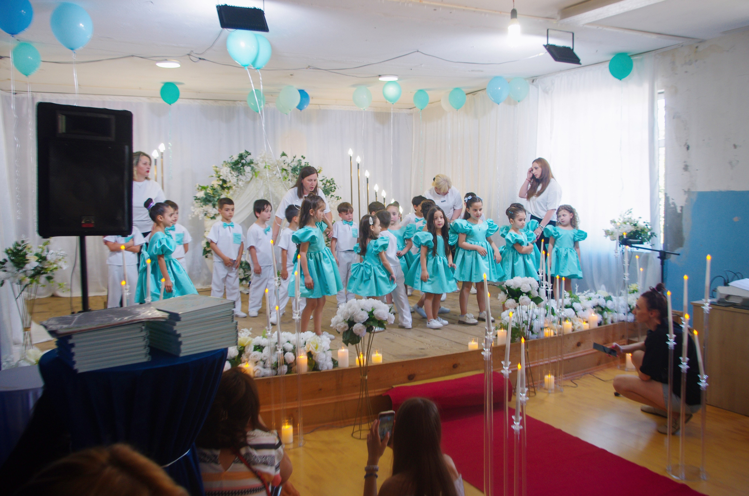 В детском саду. Портретный фотограф Денис Милютин