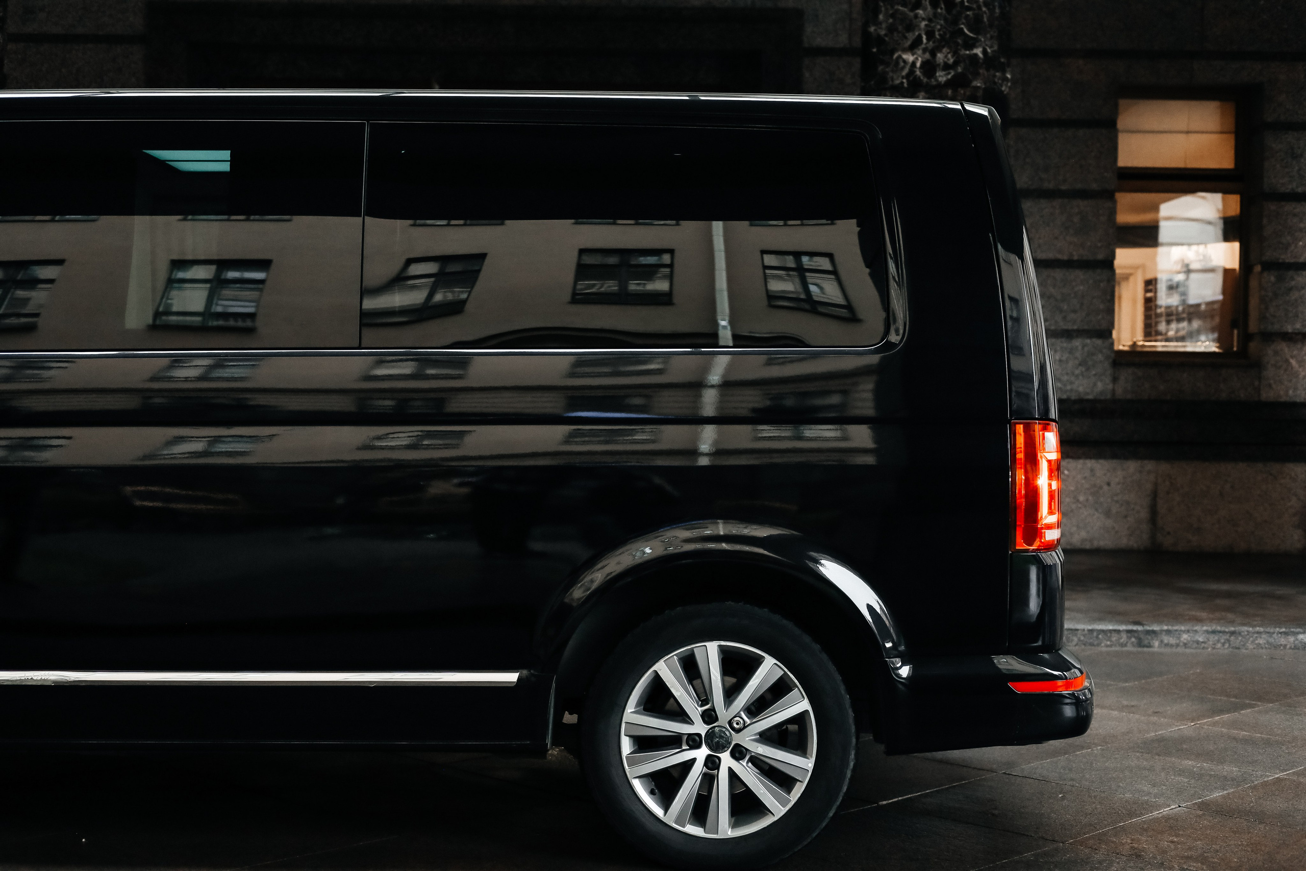 𝒱𝑜𝓁𝓀𝓈𝓌𝒶𝑔𝑒𝓃 𝒞𝒶𝓇𝒶𝓋𝑒𝓁𝓁𝑒. Wedding Photographer from St.Petersburg