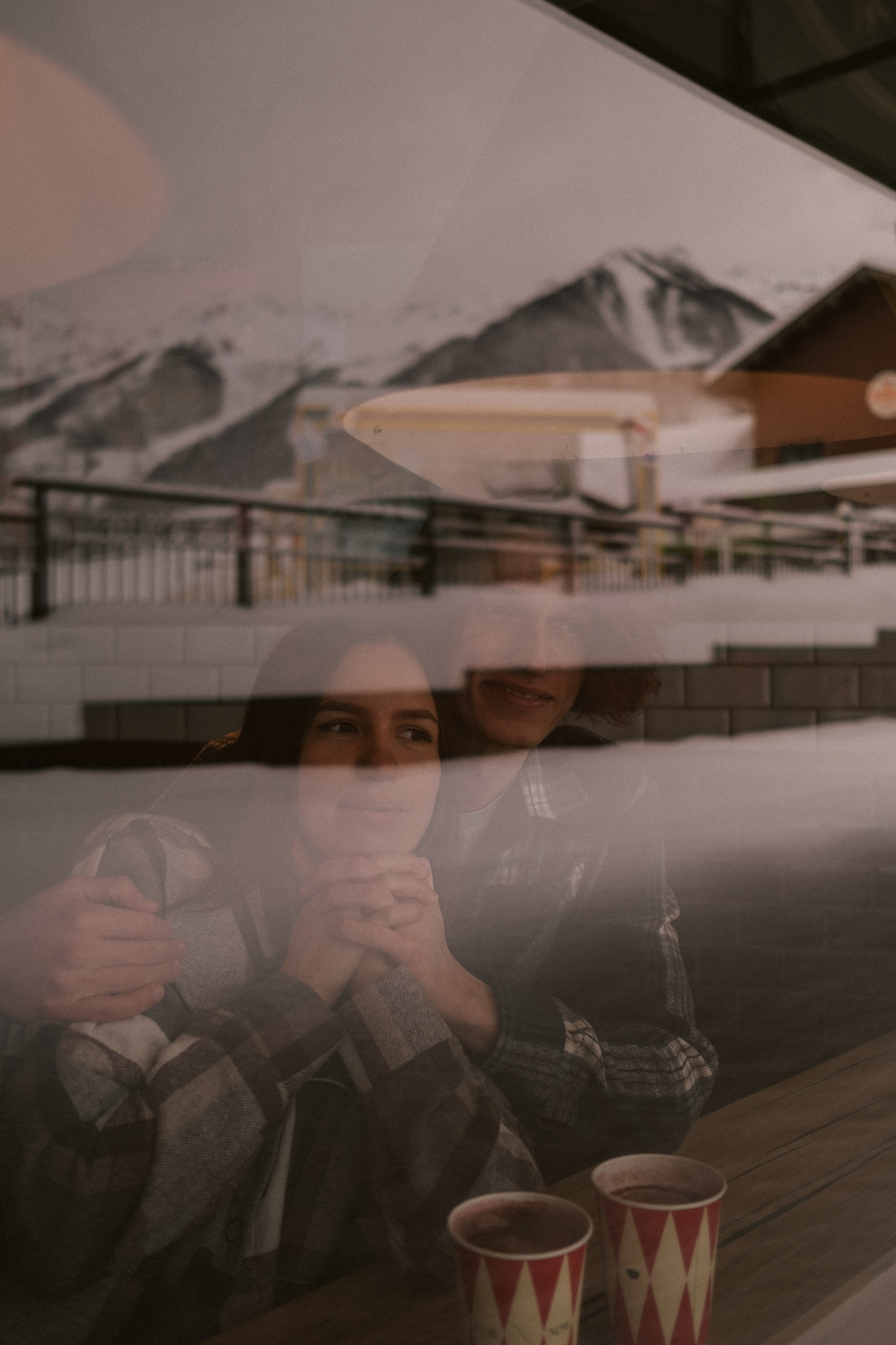 Фотосессии love story для двоих в Сочи, Сириусе и на Красной поляне. Семейный, свадебный фотограф Сочи, Адлер, Красная поляна