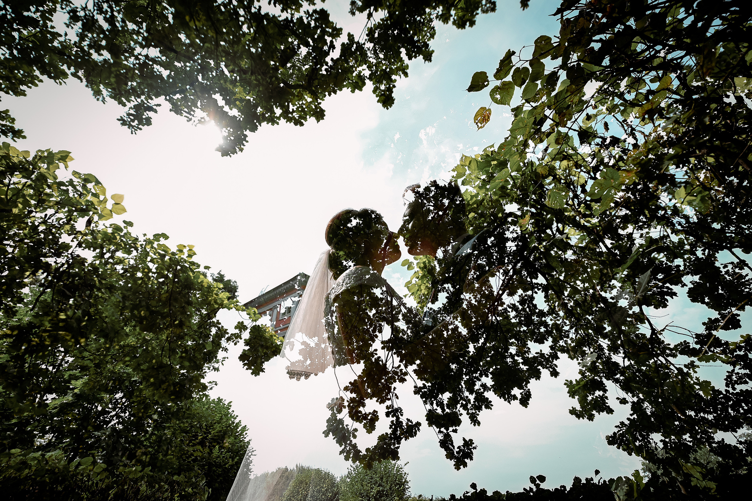 Свадебная фотопрогулка в Усадьбе Кусково. Свадебный и семейный фотограф Виктория Носачёва. Щелково, Москва и МО