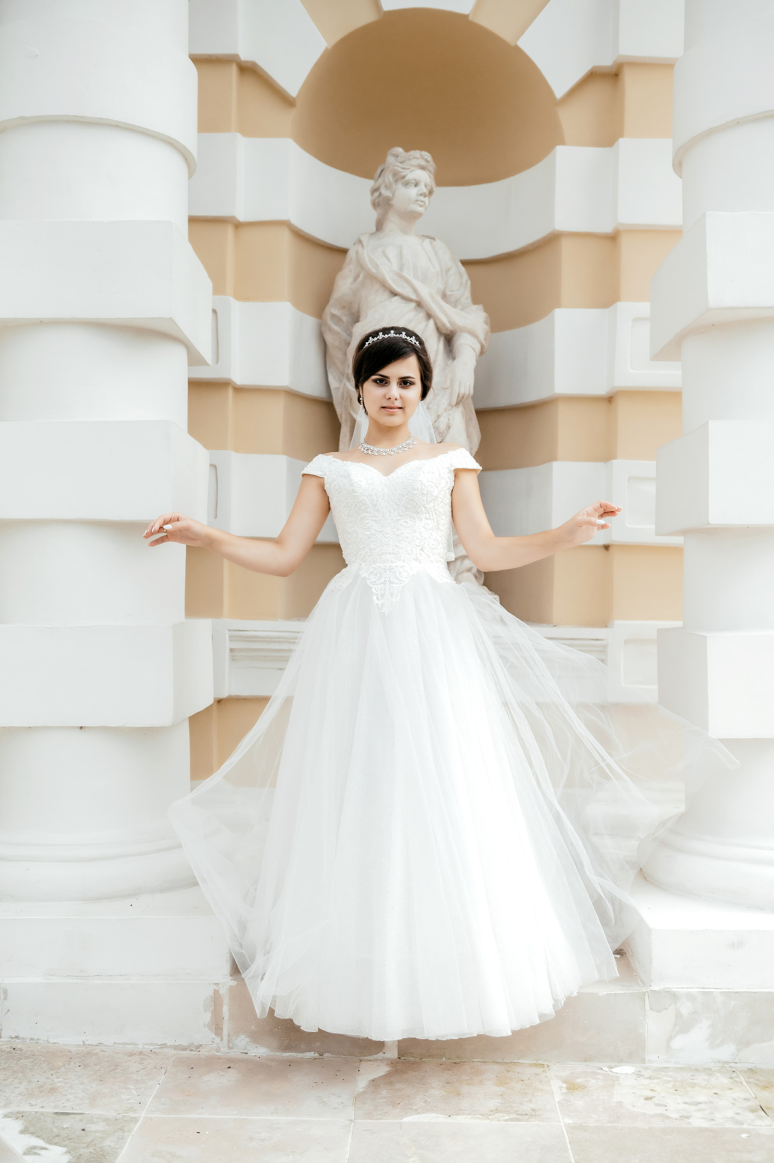 Свадебная фотопрогулка в Усадьбе Кусково. Свадебный и семейный фотограф Виктория Носачёва. Щелково, Москва и МО