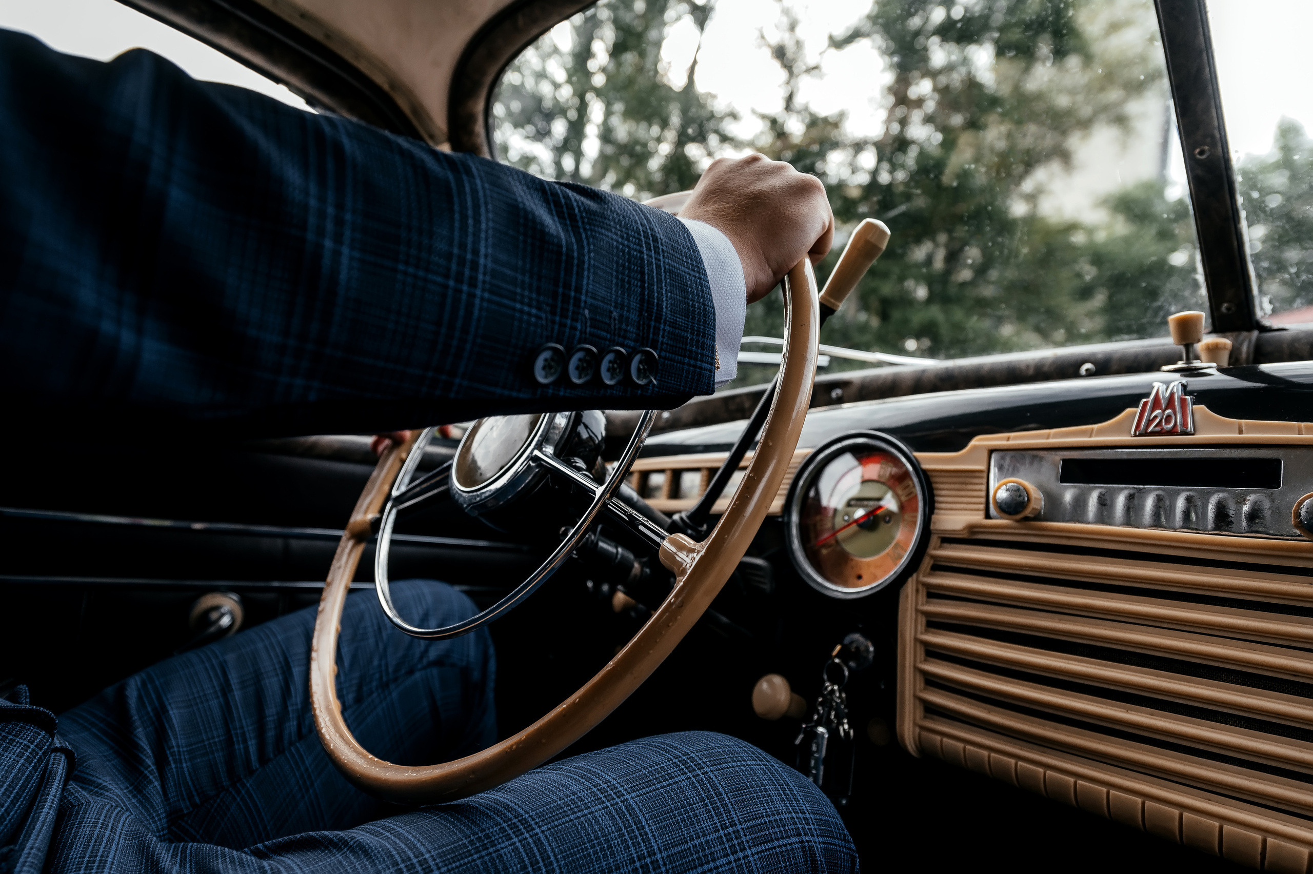 Свадебная фотопрогулка в Усадьбе Кусково. Свадебный и семейный фотограф Виктория Носачёва. Щелково, Москва и МО