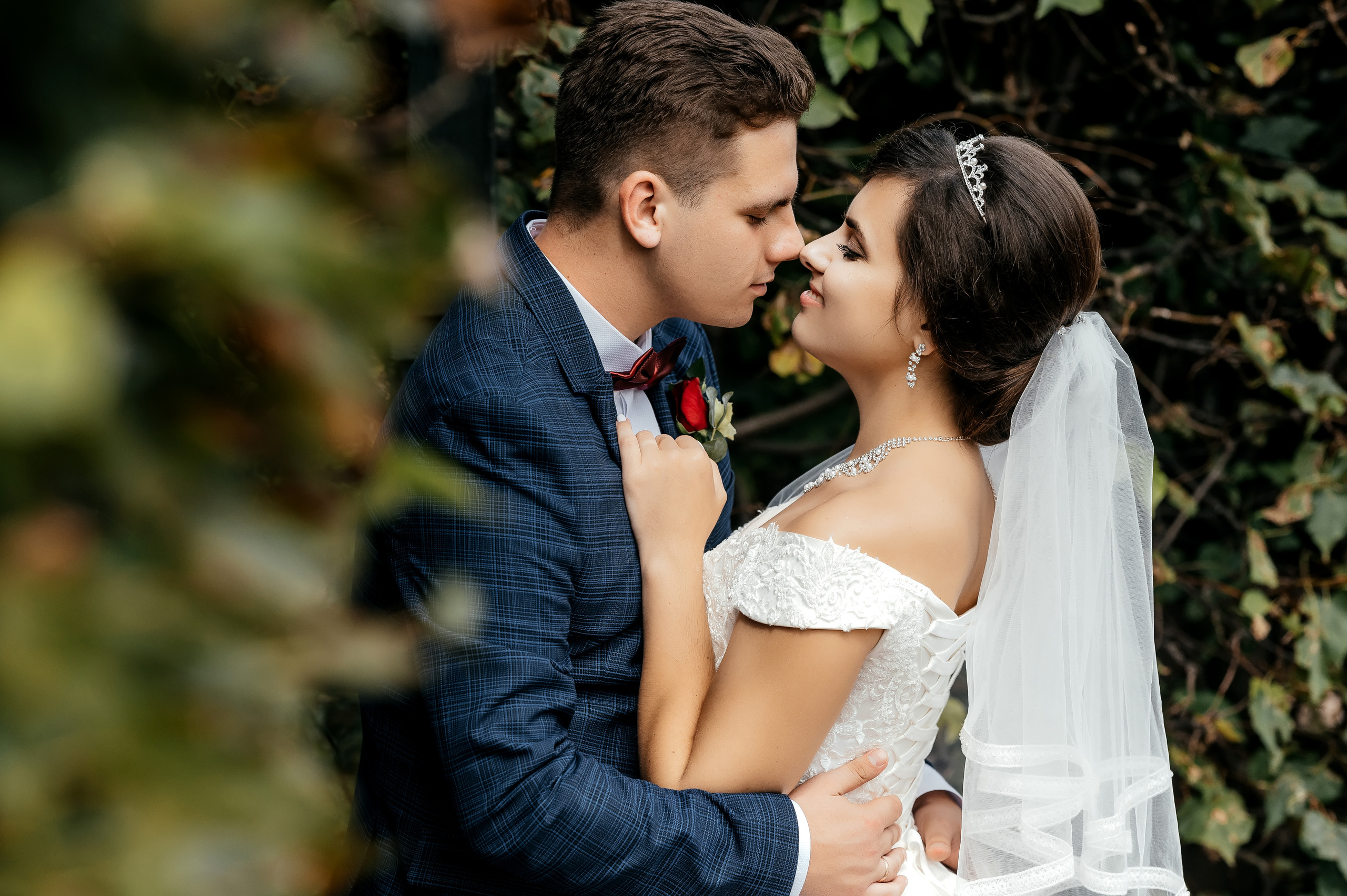 Свадебная фотопрогулка в Усадьбе Кусково. Свадебный и семейный фотограф Виктория Носачёва. Щелково, Москва и МО