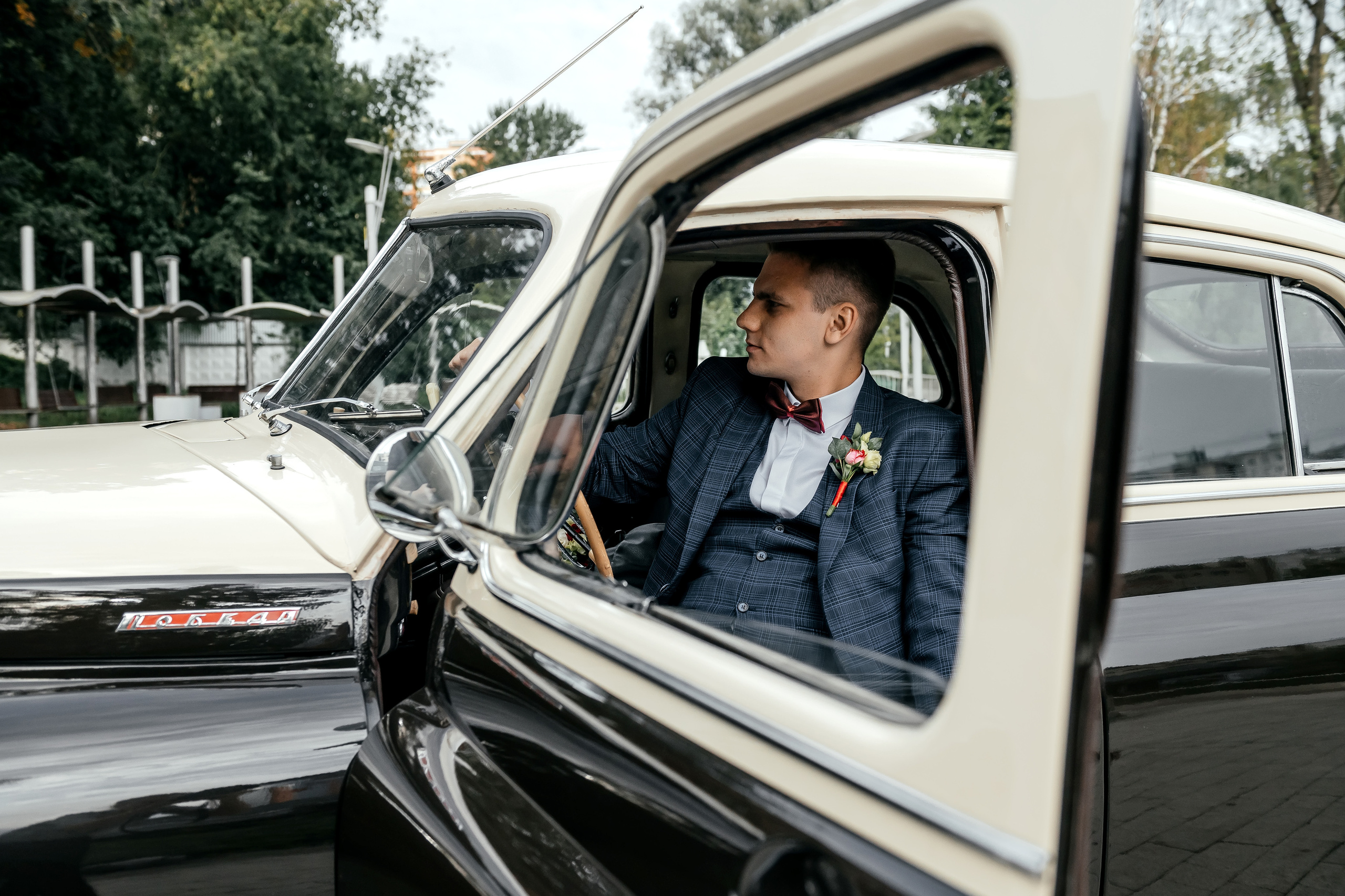 Свадебная фотопрогулка в Усадьбе Кусково. Свадебный и семейный фотограф Виктория Носачёва. Щелково, Москва и МО