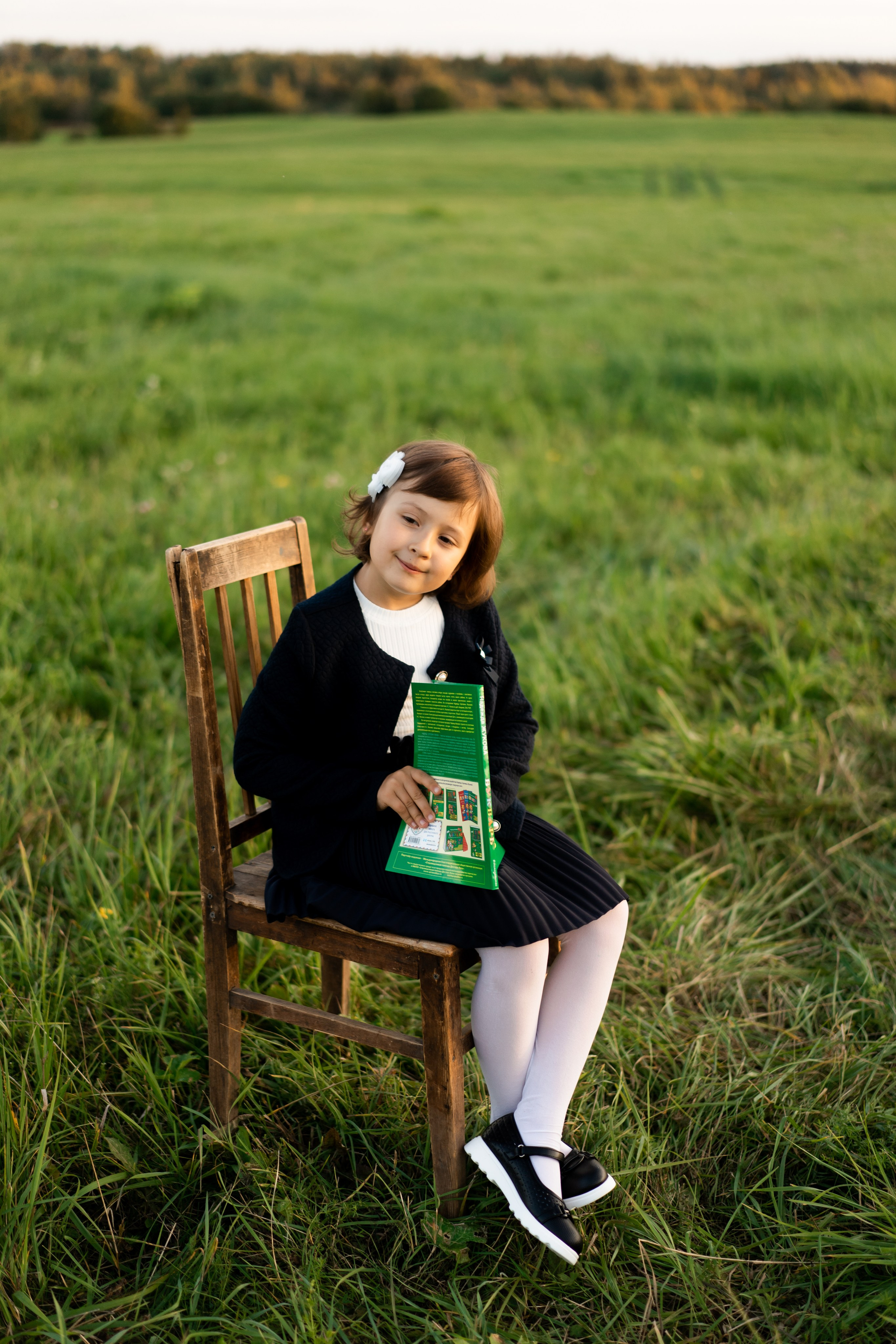 Майя. Первый раз в 1 класс. Семейный и детский фотограф в Санкт-Петербурге Дарина Герчиу