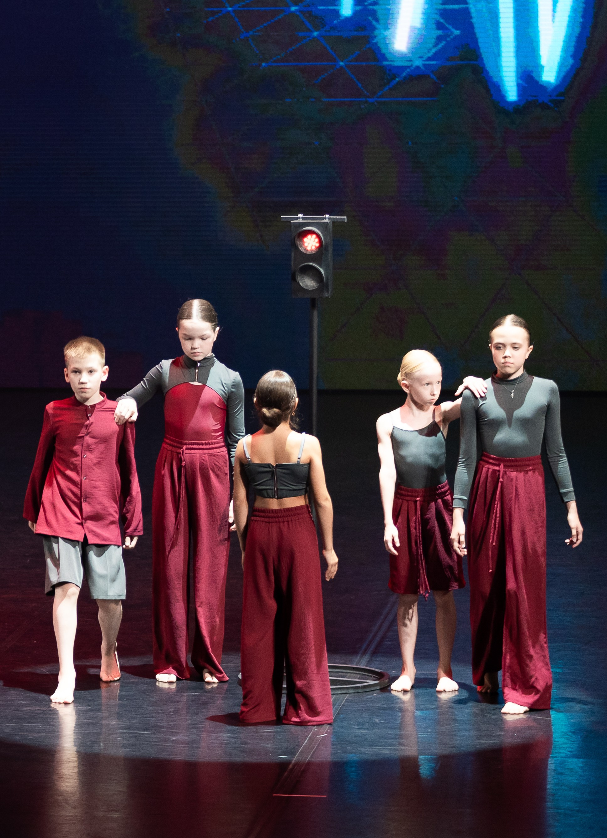 Танцевальное шоу, экзамен, танцевальное шоу в Санкт-Петербурге, idc шоу дети Санкт-Петербург, детское танцевальное шоу в академии танца Эйфмана, idc kids шоу Санкт-Петербург, танцы, танцы Санкт-Петербург 