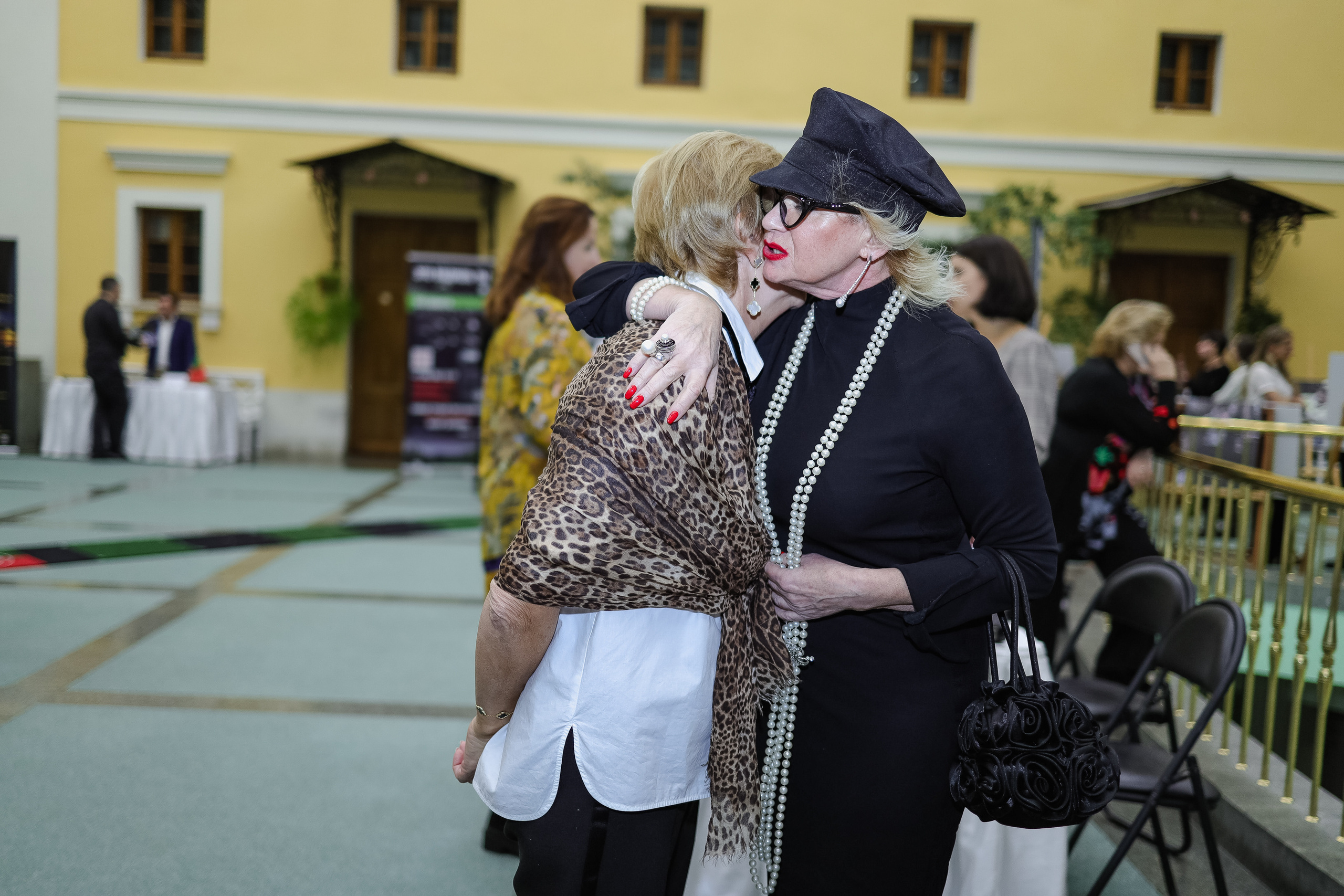 Игра в мини-гольф в Пушкинском музее. Репортажный и студийный фотограф в Москве — Софи