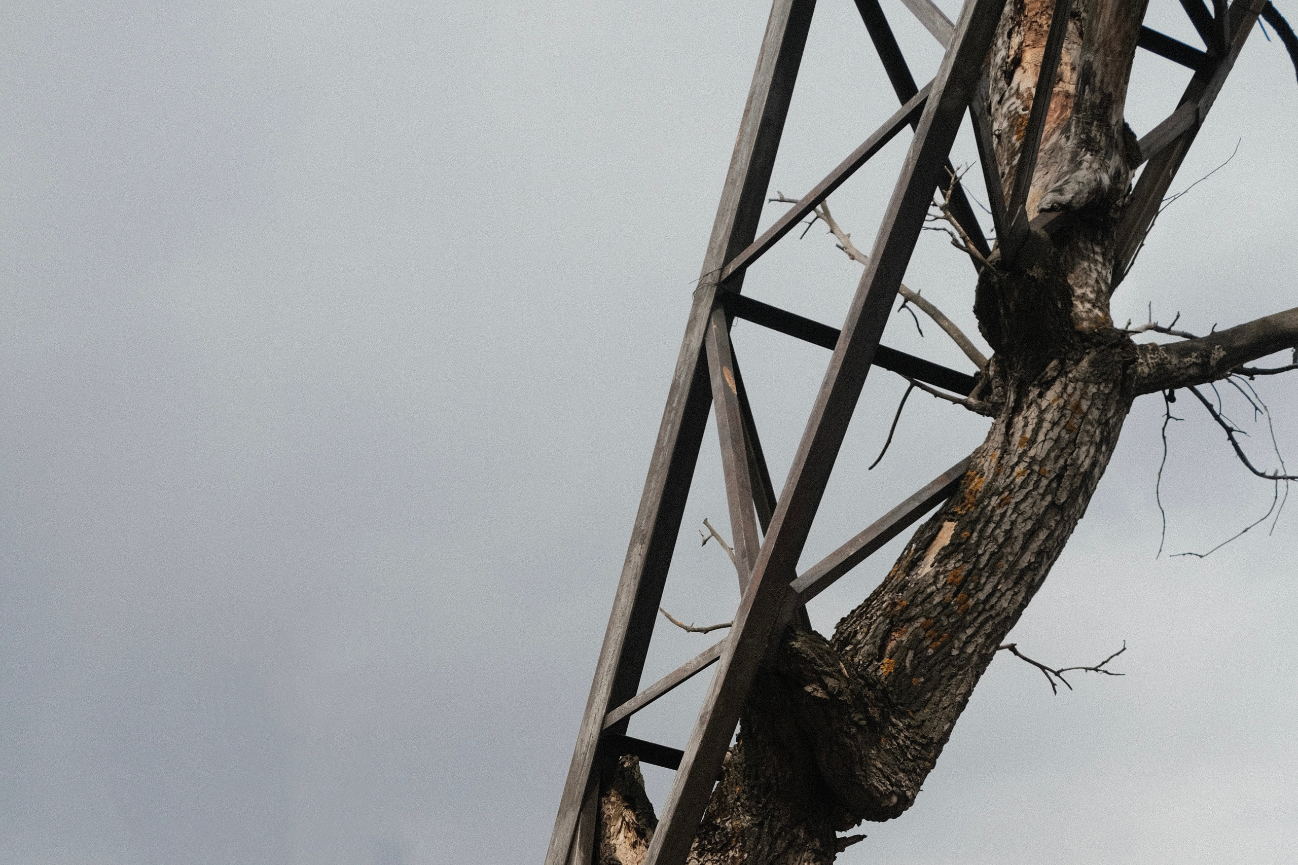 Эстетика забытых мест. Фотограф-любитель из Кирова Андрей Погребняк