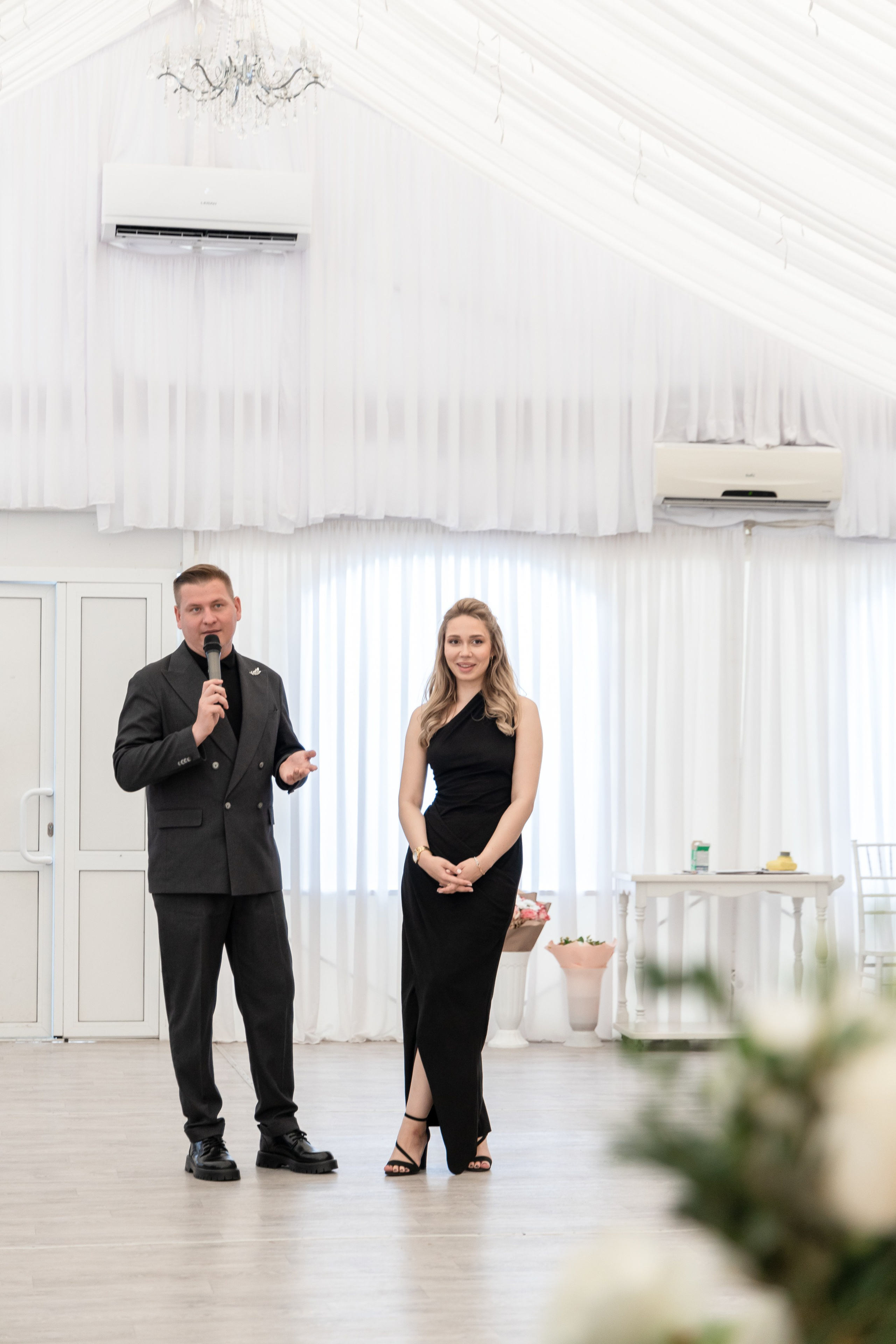 Ксения и Антон (полный день). Фотограф в Барнауле Юлия Садвокасова