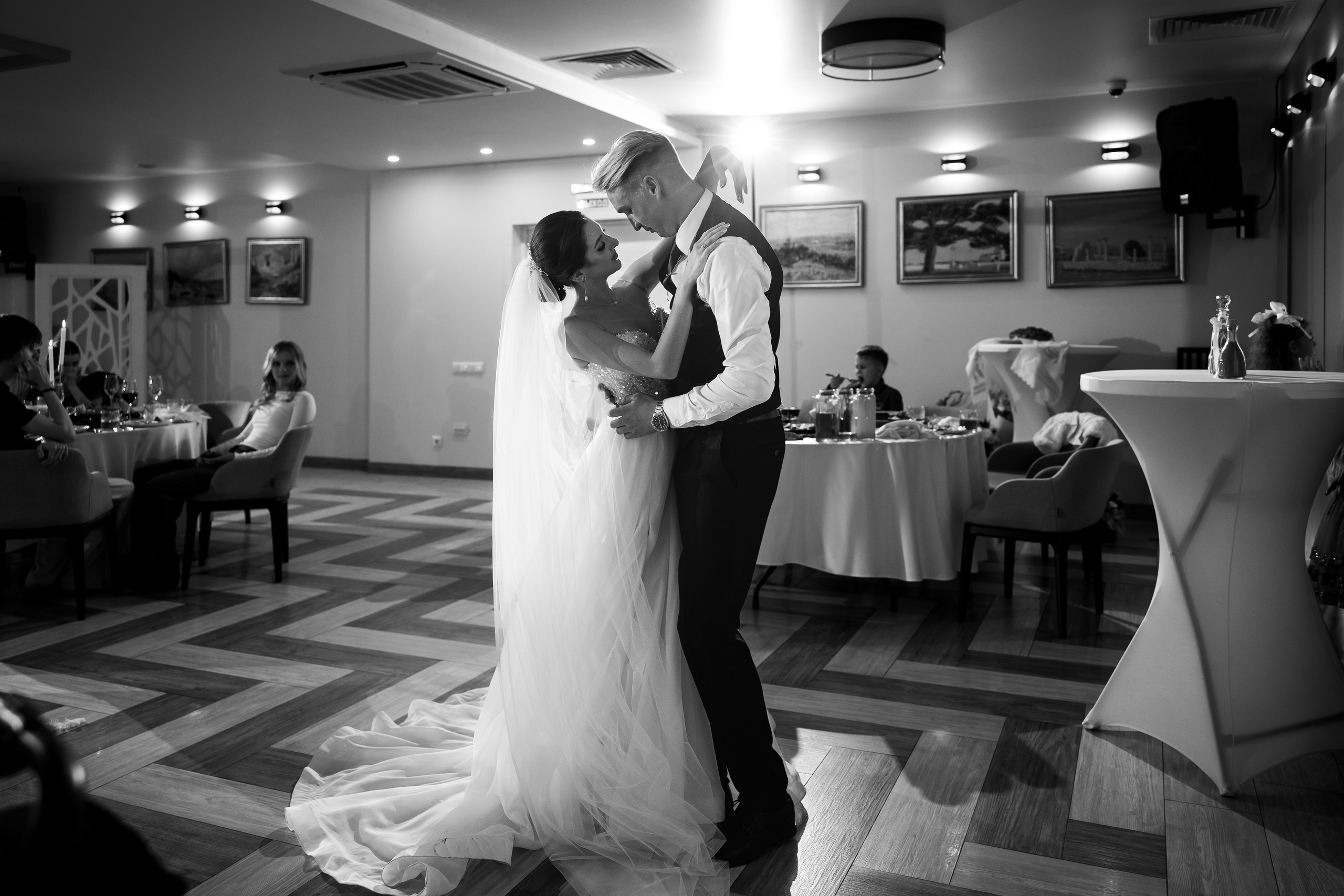 Анонс свадьбы для Ольги и Романа. Свадебный фотограф в Крыму и Севастополе Ольга Баскакова