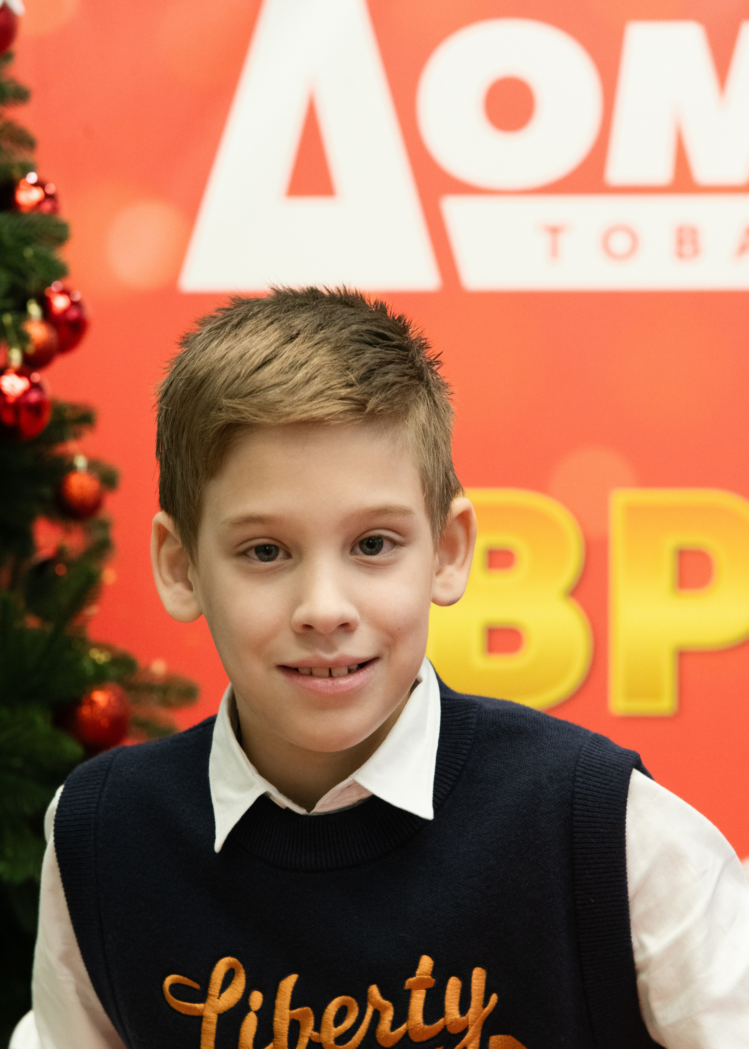 Показ Мод БФ «Исток Жизни». Дети с «Безграничными Возможностями». Портретный Семейный Fine-Art фотограф в Санкт-Петербурге Криулина