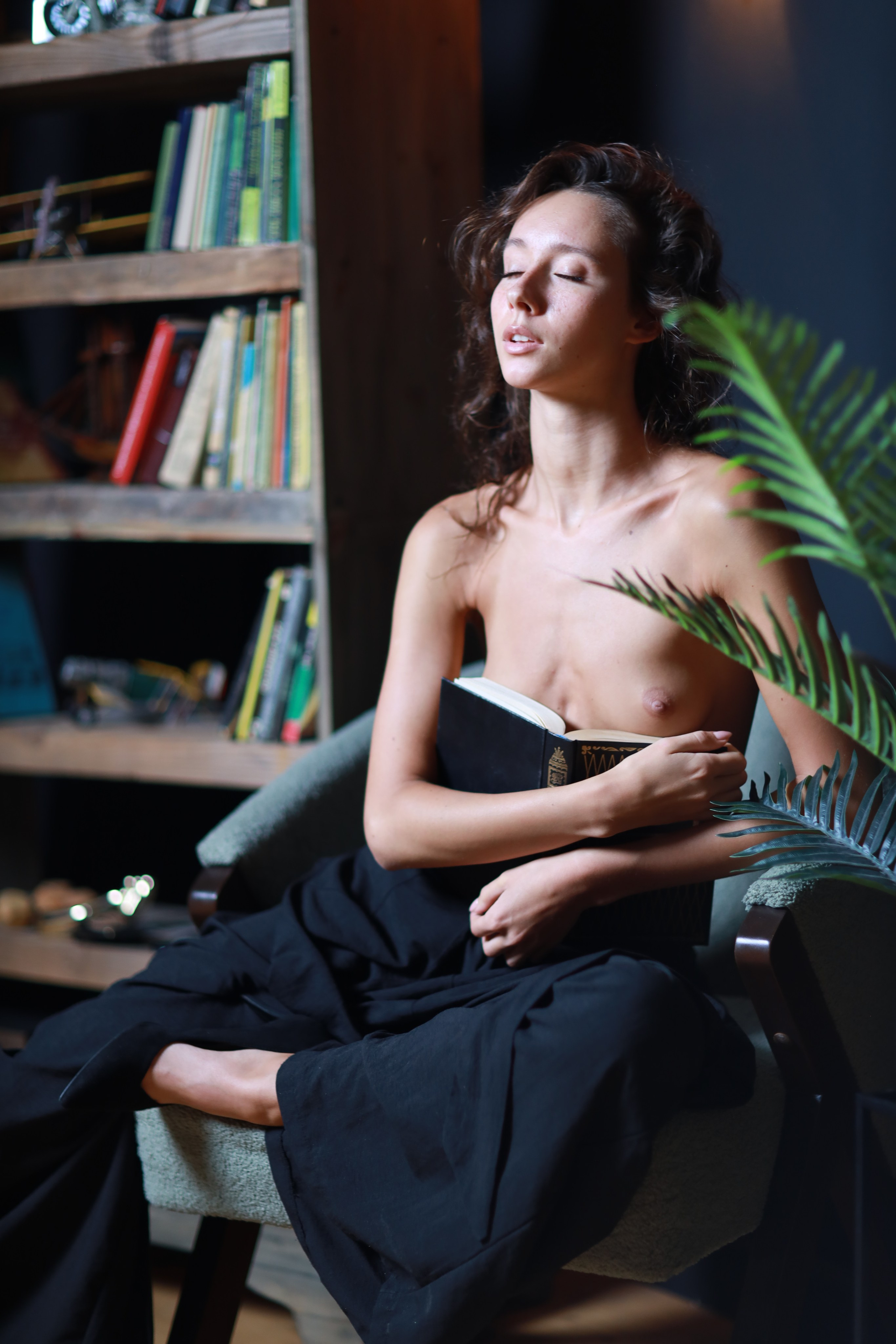 Настя. Съемка в студии под ваш запрос, студийные съемки, фотографии архитектурных объектов — Александр Евстигнеев — фотограф Москва