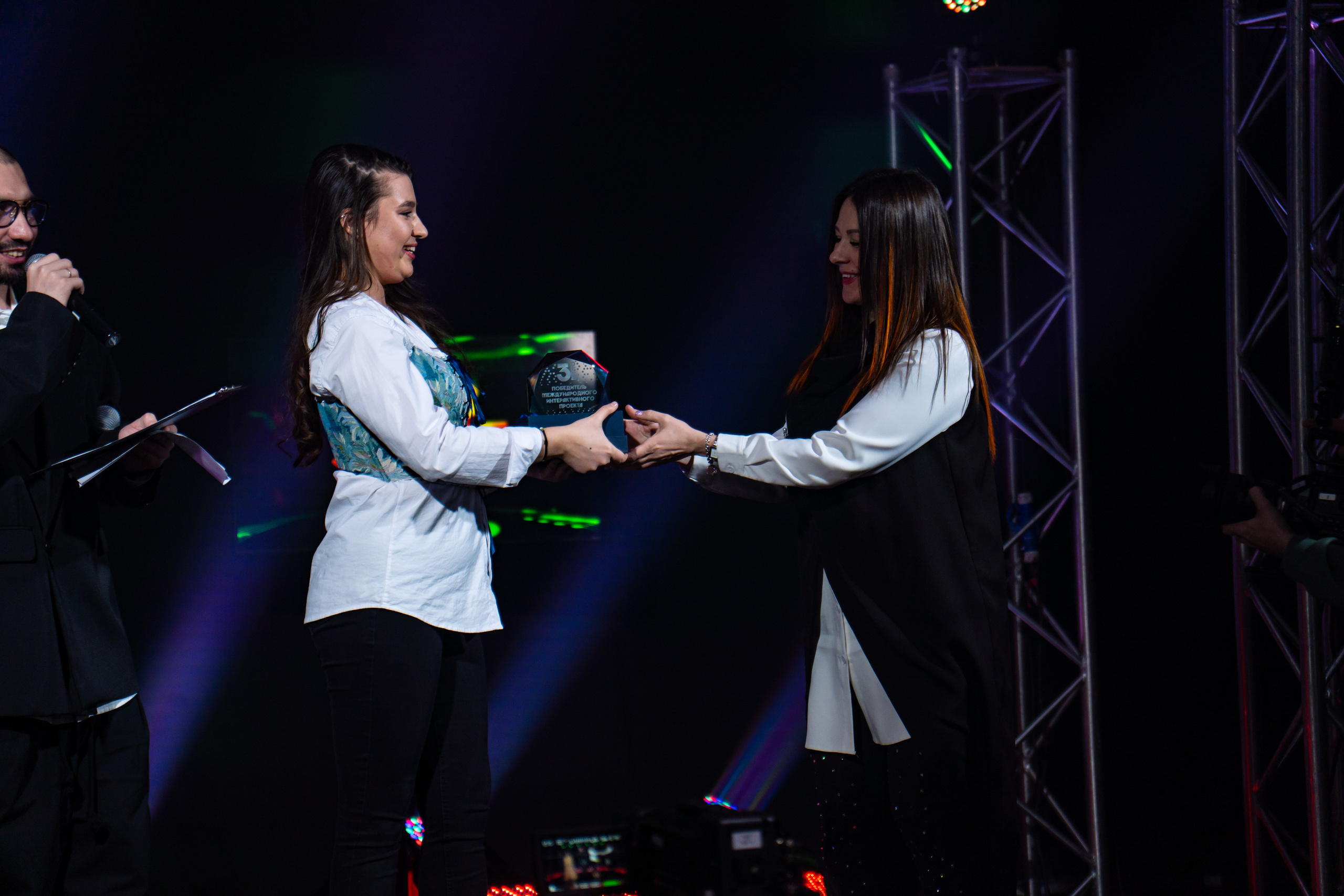 Муз завод. Фотограф. Москва. Алексей Светомиров. Love Story, портретная съемка