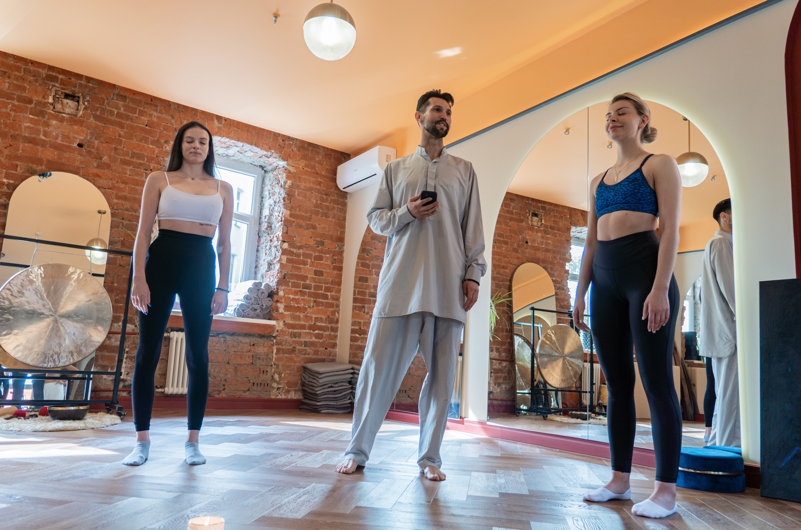 Йога и гонги в Body and Soul. Фотограф. Москва. Алексей Светомиров. Love Story, портретная съемка