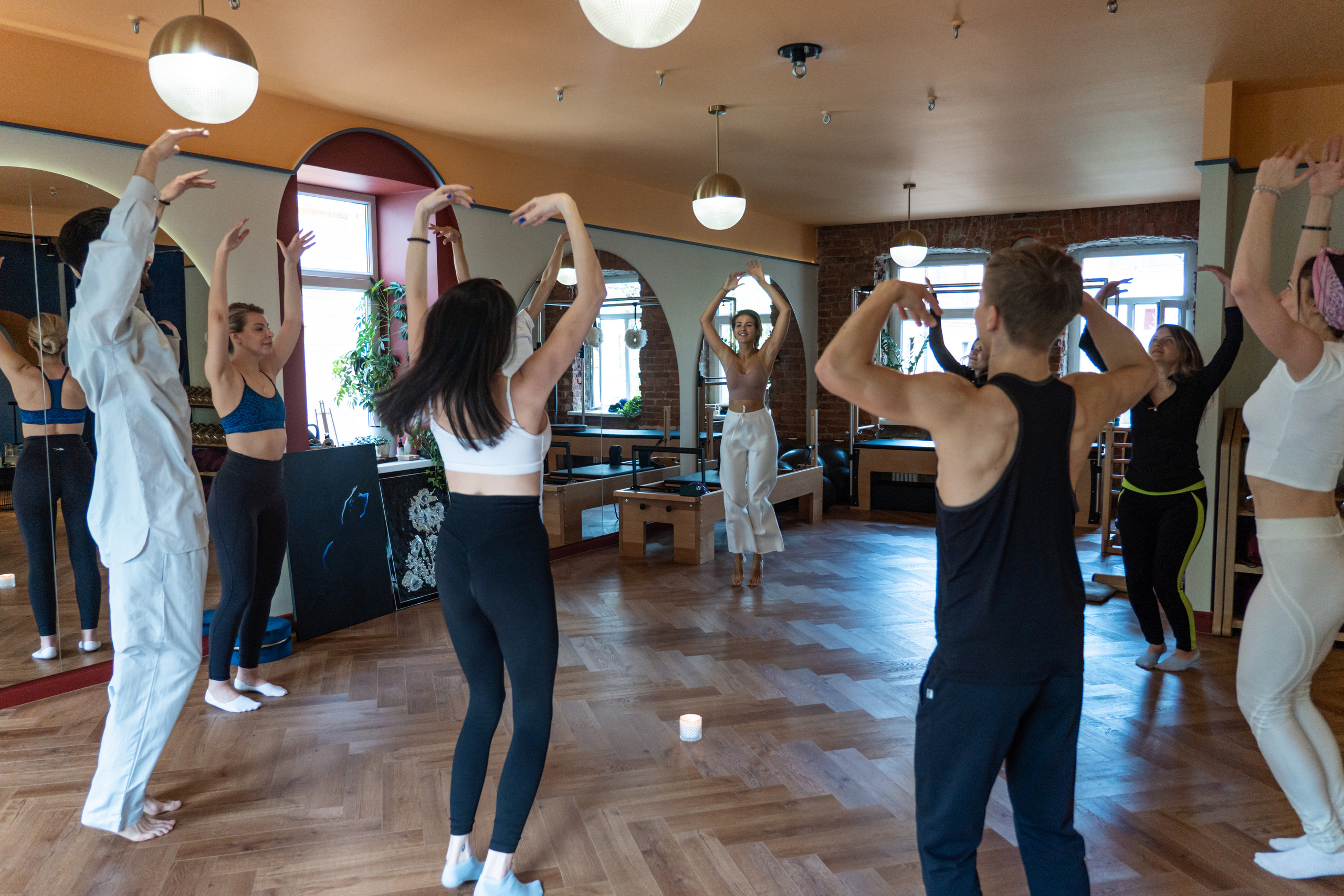 Йога и гонги в Body and Soul. Фотограф. Москва. Алексей Светомиров. Love Story, портретная съемка