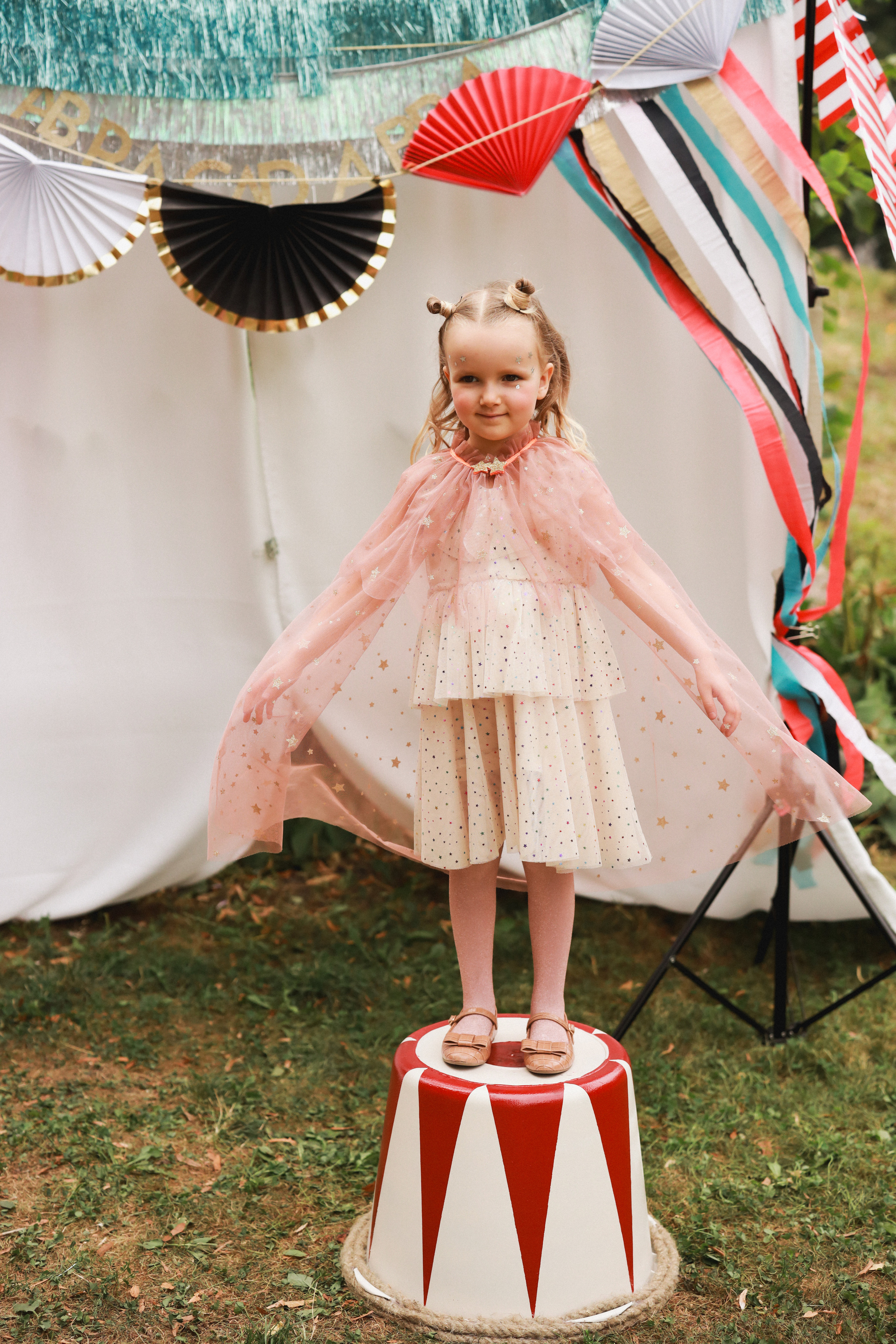 Праздник в стиле старинный цирк. Детский и семейный фотограф Москва Виктория Самоховец