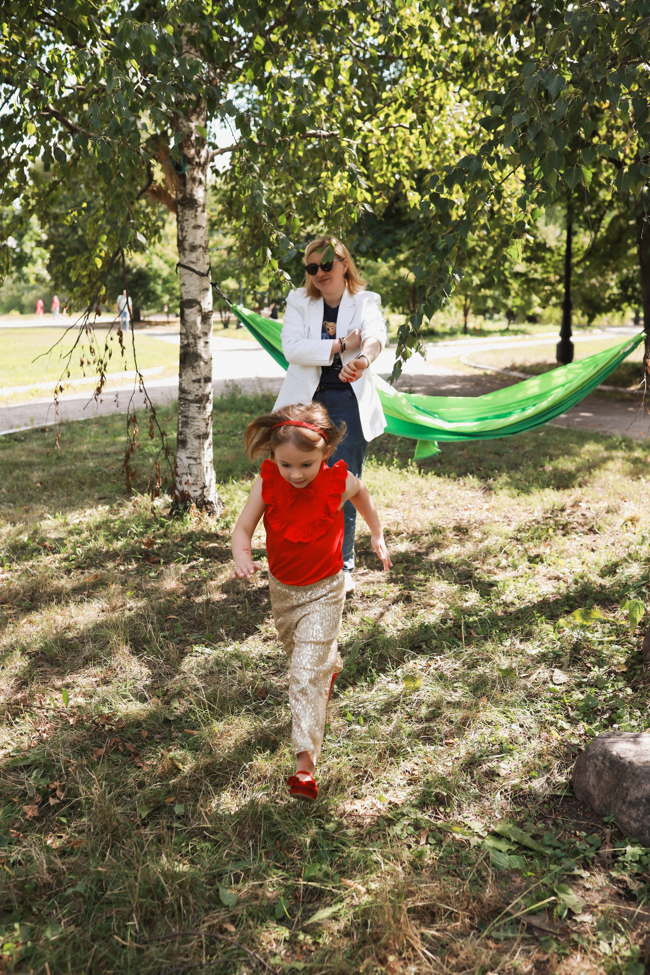 Летний пикник Алиса в стране чудес. Детский и семейный фотограф Москва Виктория Самоховец