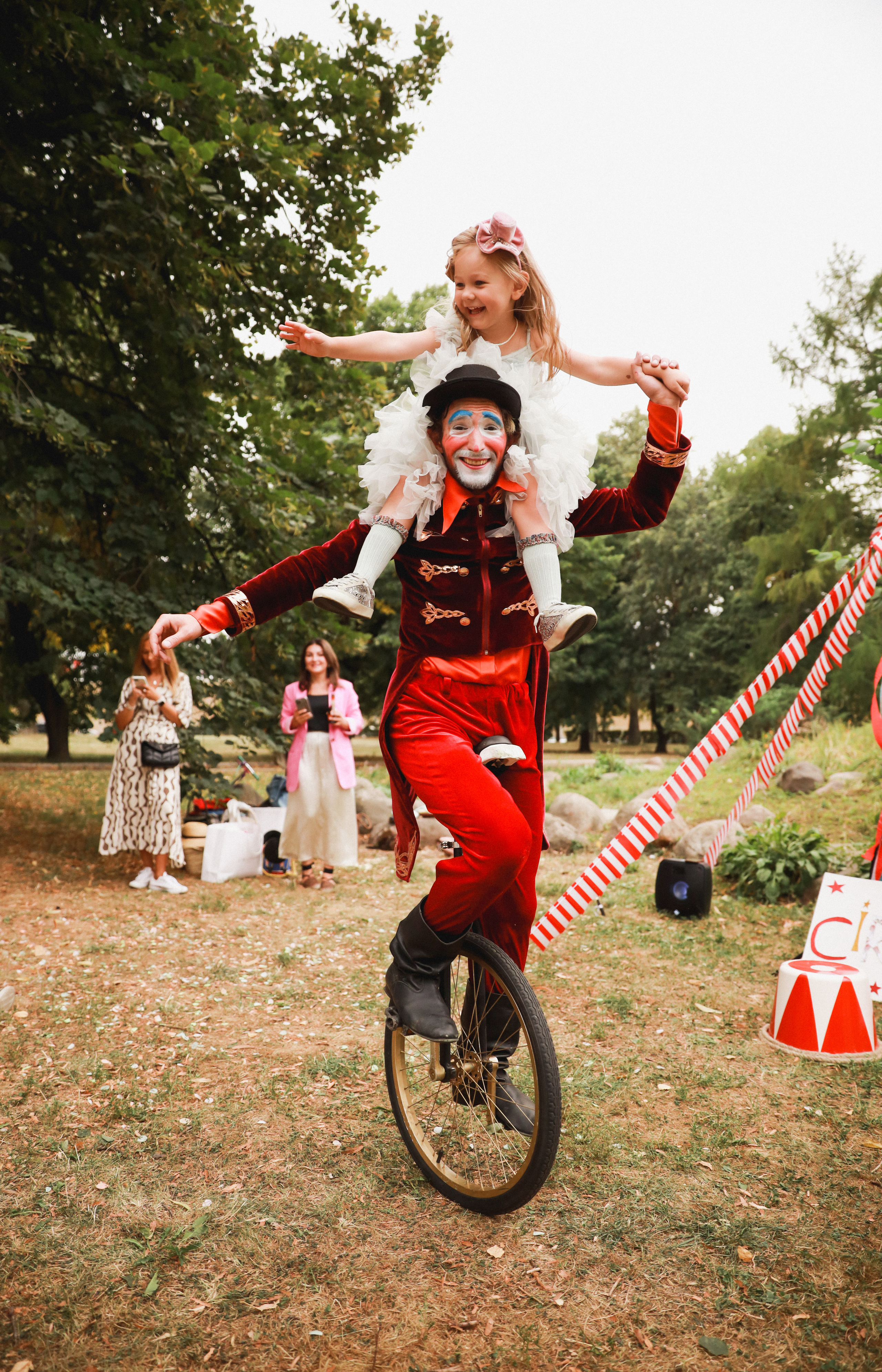 Праздник в стиле старинный цирк. Детский и семейный фотограф Москва Виктория Самоховец
