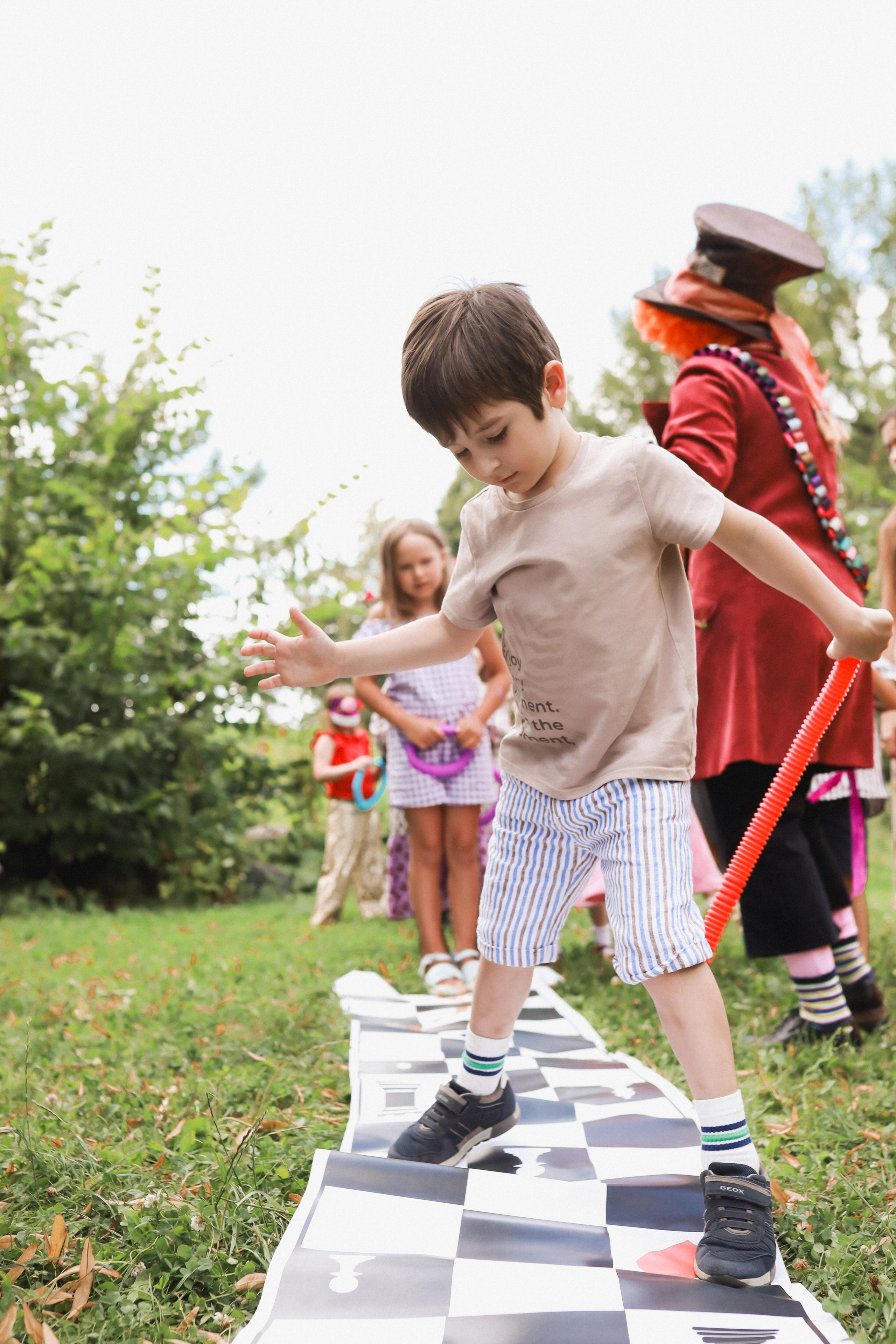 Летний пикник Алиса в стране чудес. Детский и семейный фотограф Москва Виктория Самоховец