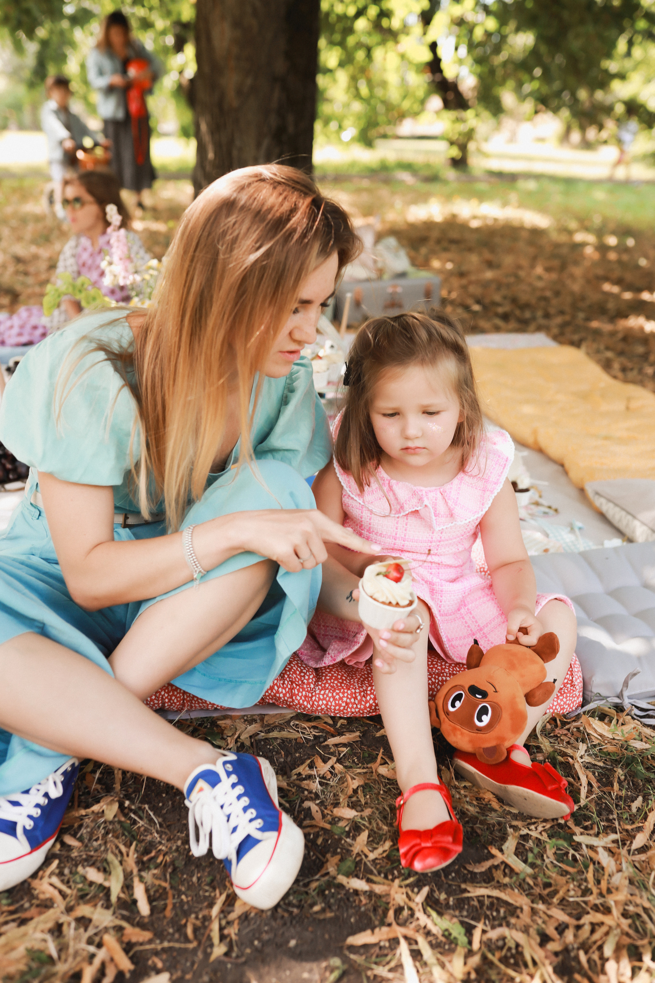 Летний пикник Алиса в стране чудес. Детский и семейный фотограф Москва Виктория Самоховец