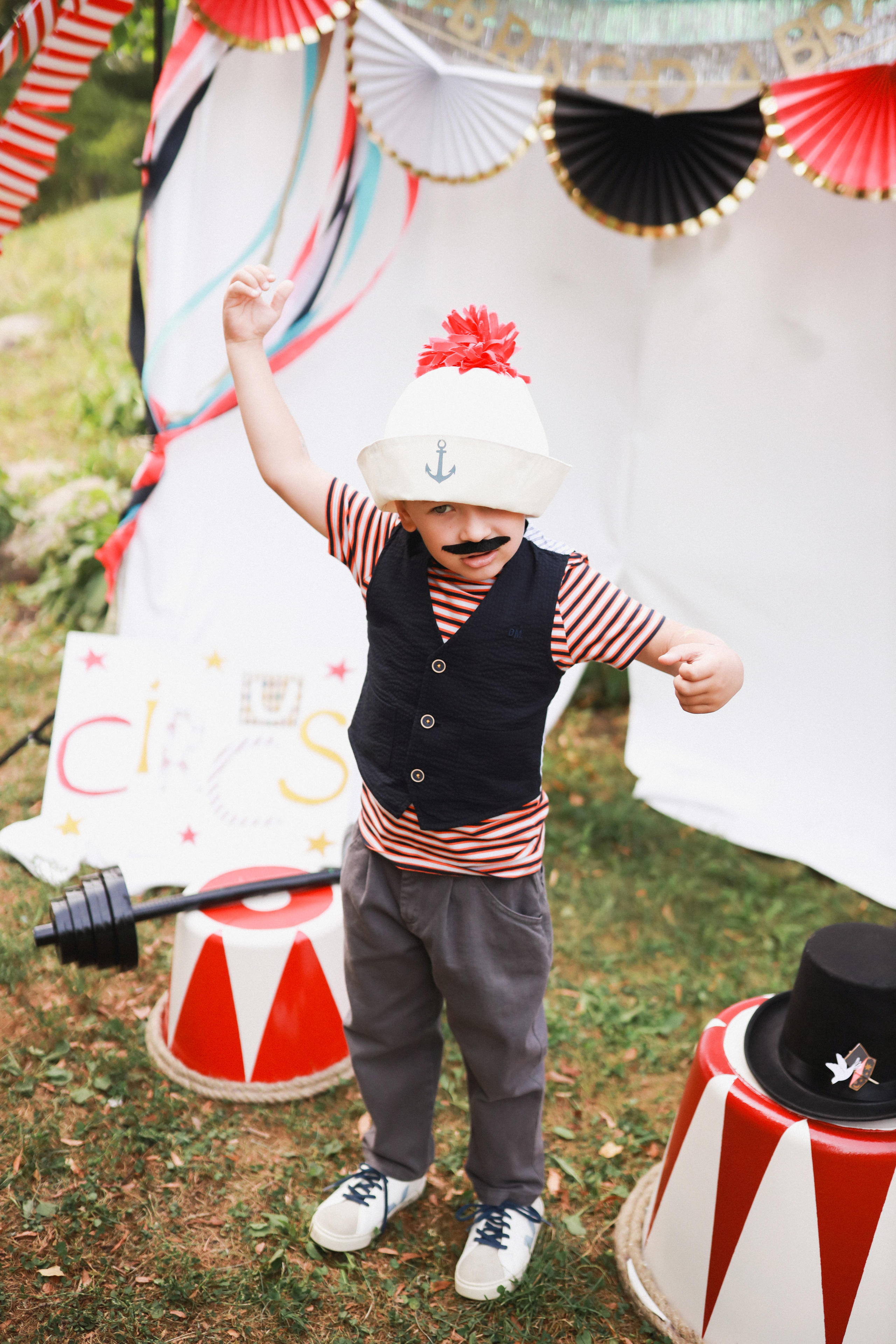 Праздник в стиле старинный цирк. Детский и семейный фотограф Москва Виктория Самоховец