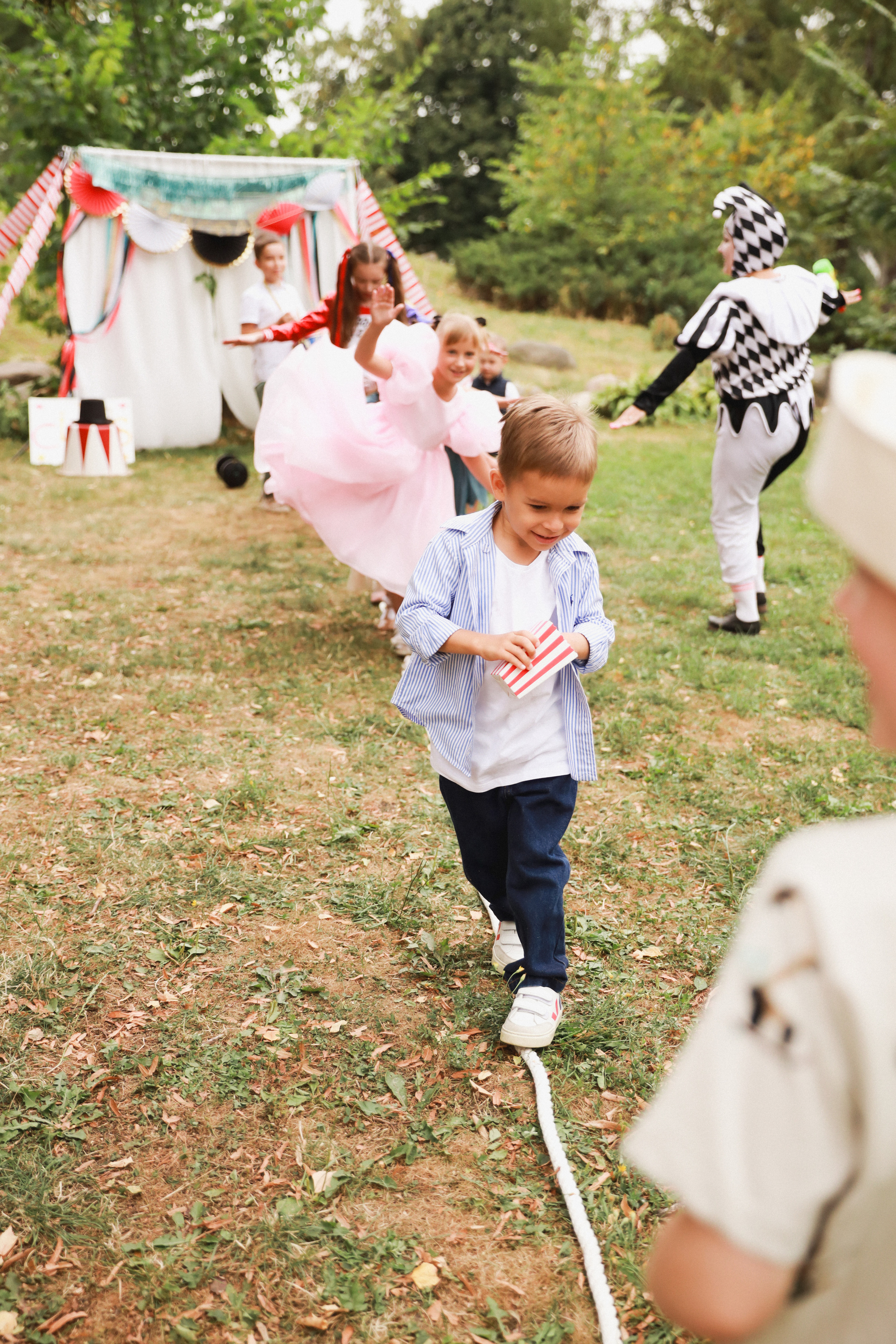 Праздник в стиле старинный цирк. Детский и семейный фотограф Москва Виктория Самоховец
