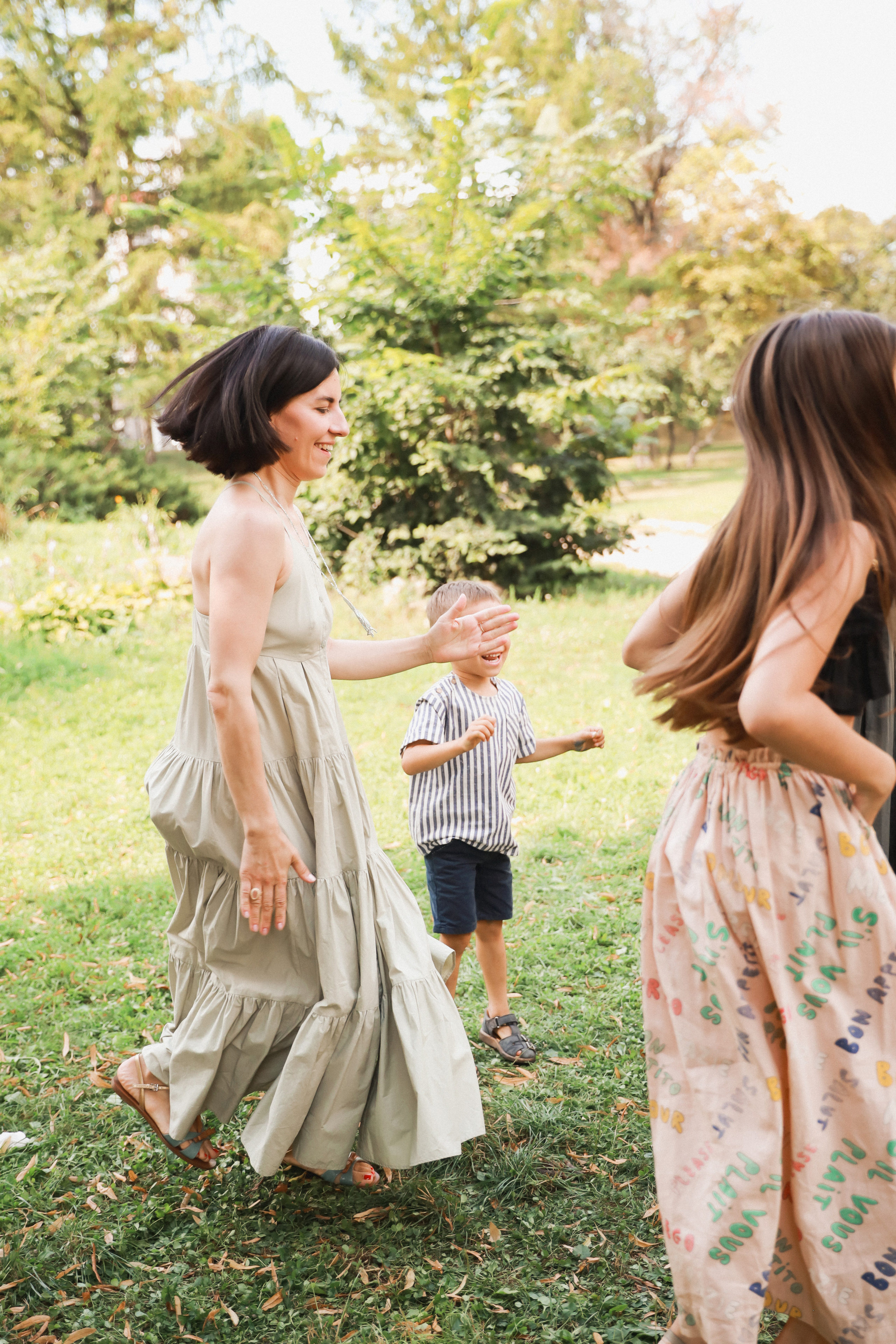 Летний пикник Алиса в стране чудес. Детский и семейный фотограф Москва Виктория Самоховец