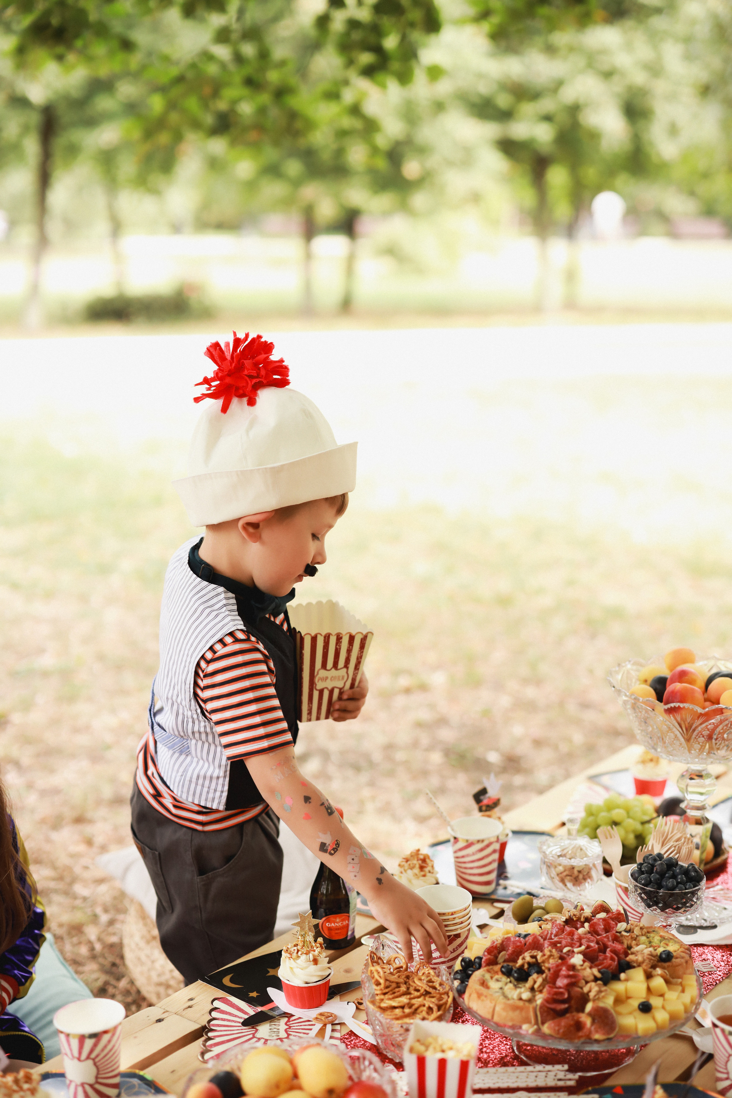 Праздник в стиле старинный цирк. Детский и семейный фотограф Москва Виктория Самоховец