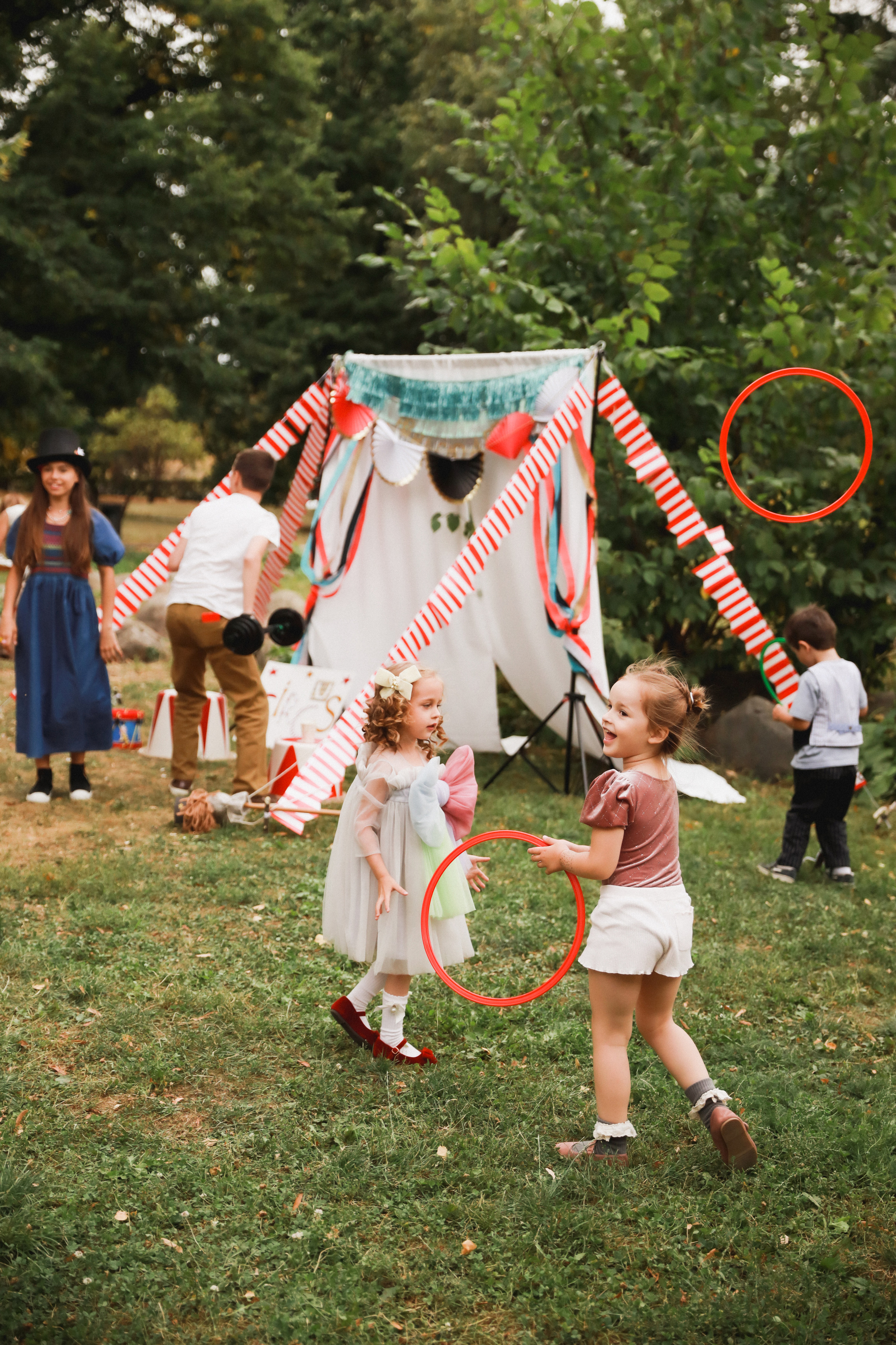 Праздник в стиле старинный цирк. Детский и семейный фотограф Москва Виктория Самоховец