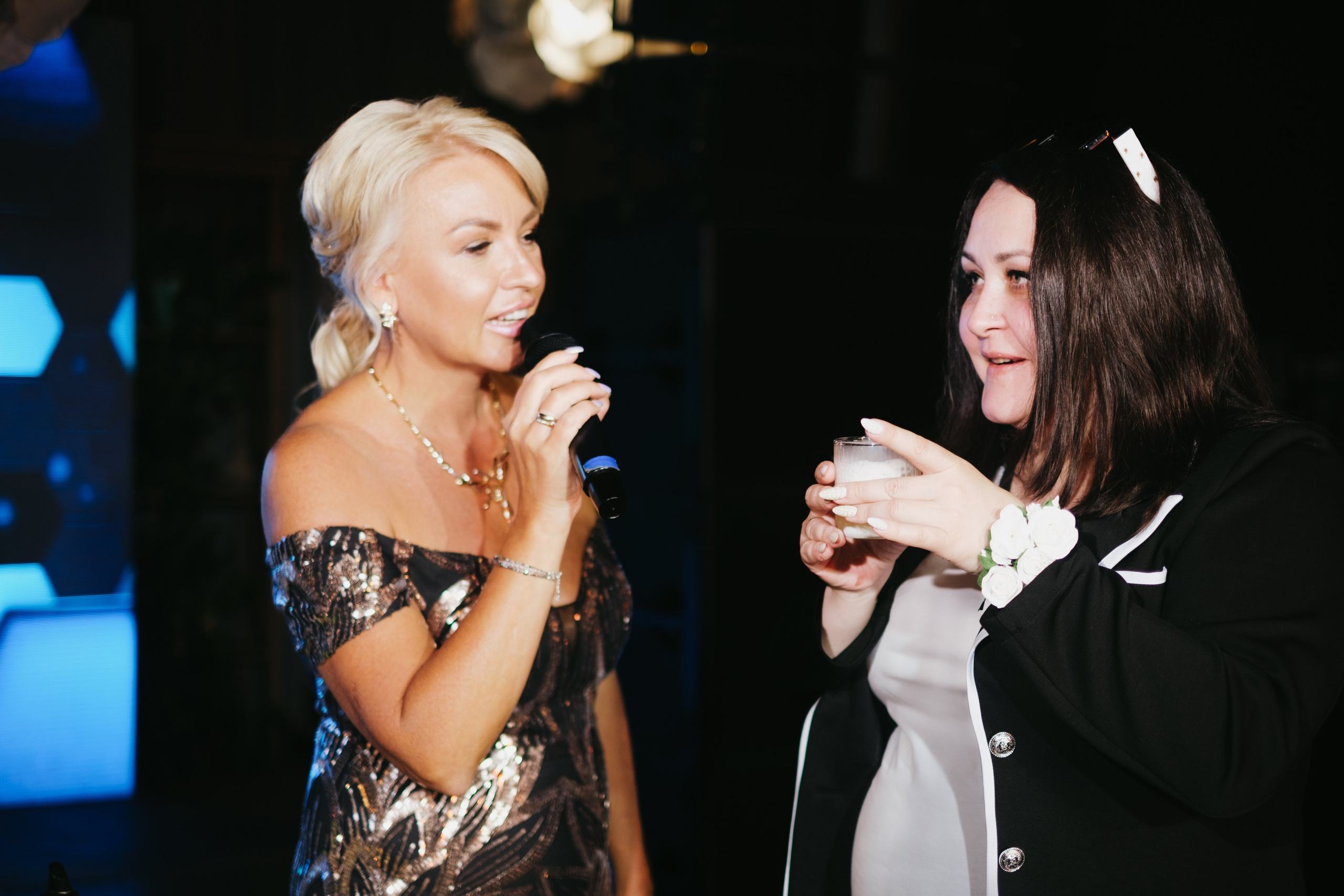 Корпоратив в Сириусу (Адлер) 10 лет компании. Свадебный фотограф Денис Ожигин в Краснодаре и крае. Эмоциональная и стильная съемка вашего дня