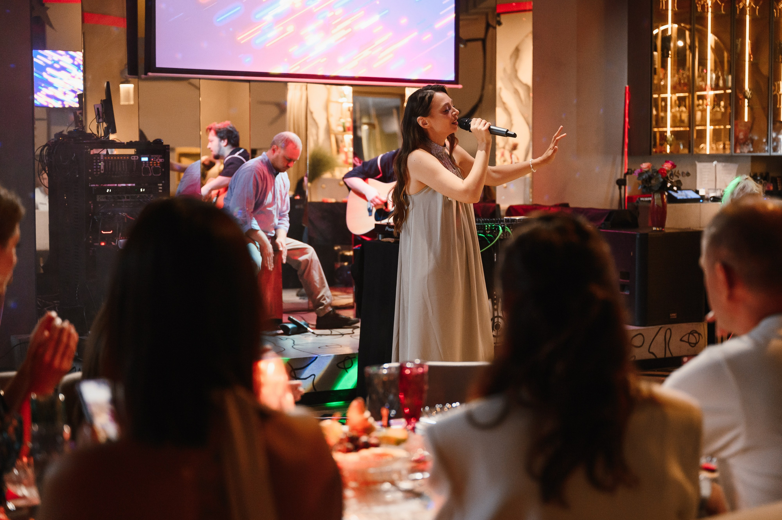 День рождения в формате выступления. Wedding and family photographer USA