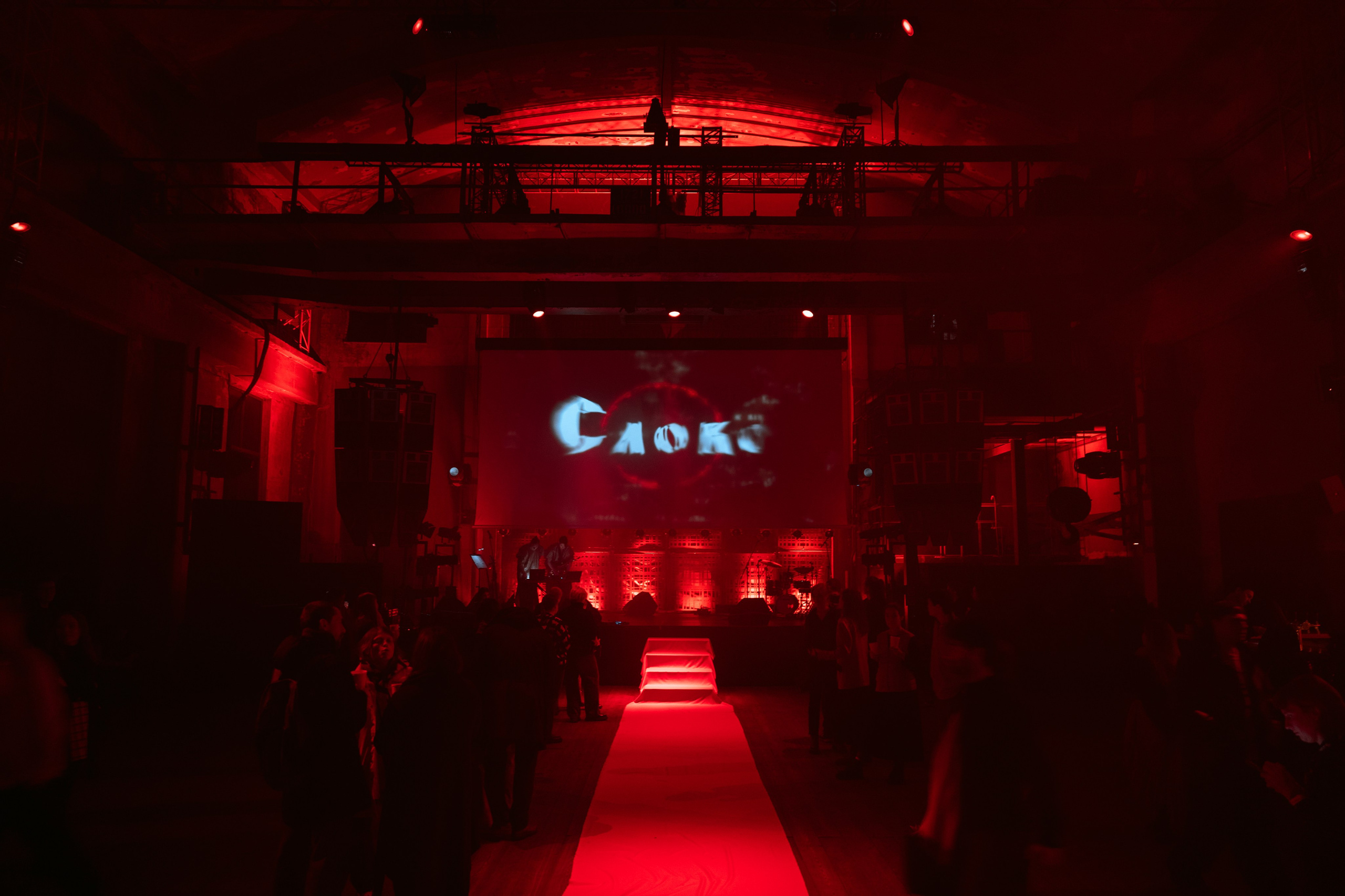 СЛОВО. Ансамбль «КОМОНЬ». @tomrus: Рустам Шагиморданов — фотограф