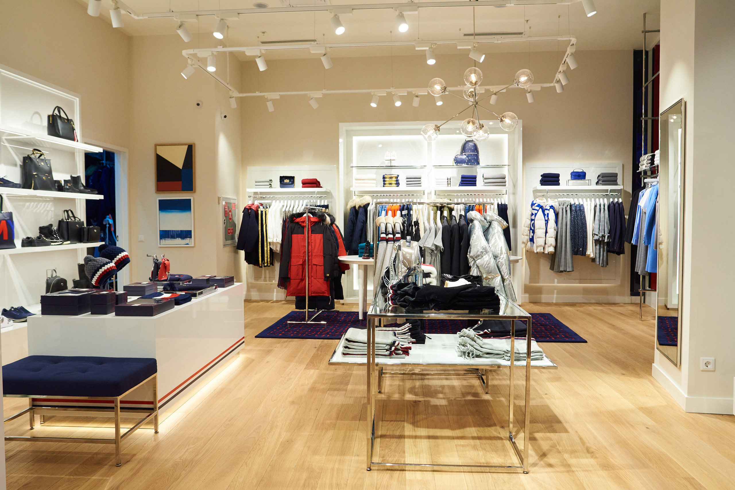 Фотосъёмка магазина одежды. Артём Савиных — профессиональный фотограф в Москве | Репортажи, свадьбы, портреты