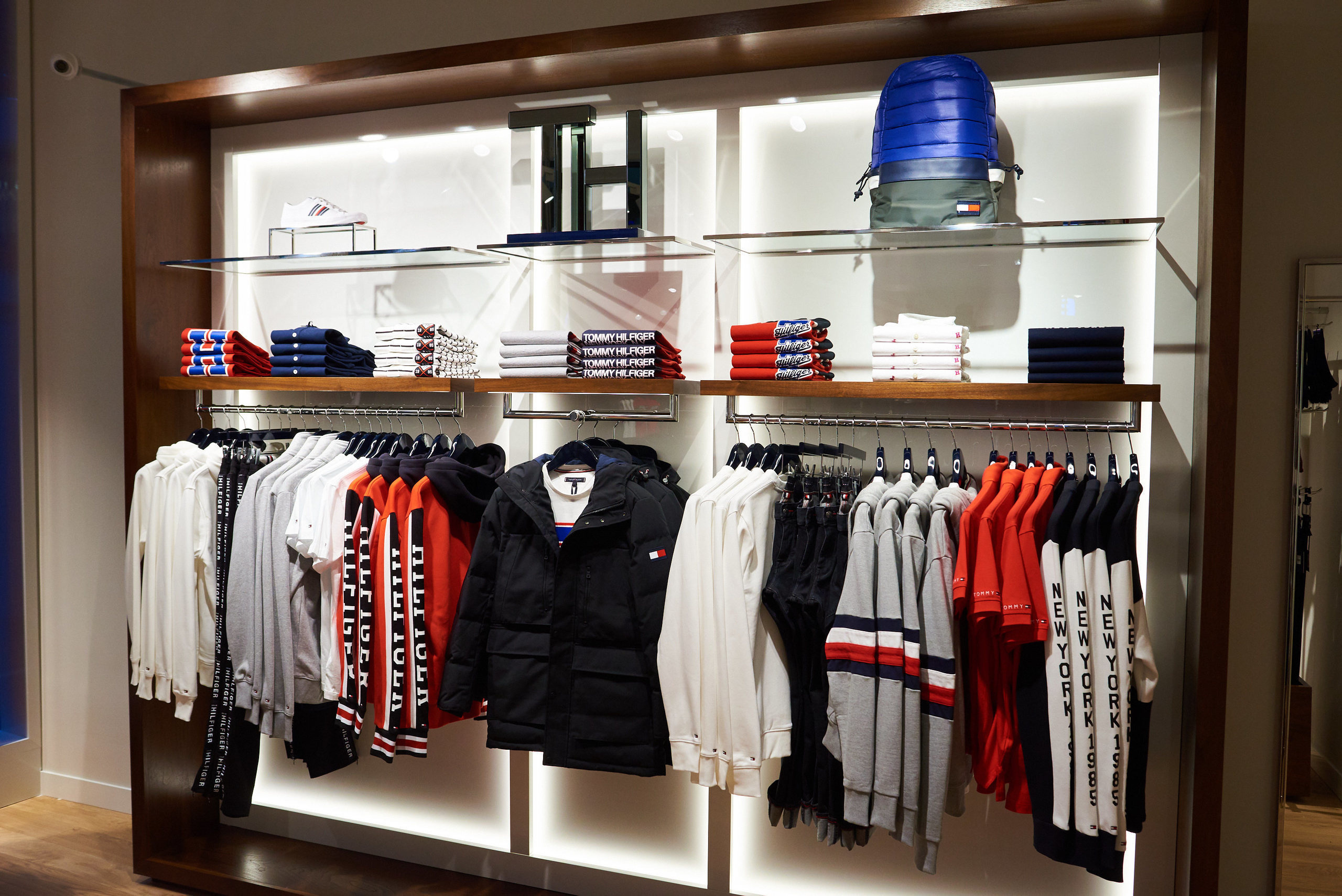 Фотосъёмка магазина одежды. Артём Савиных — профессиональный фотограф в Москве | Репортажи, свадьбы, портреты