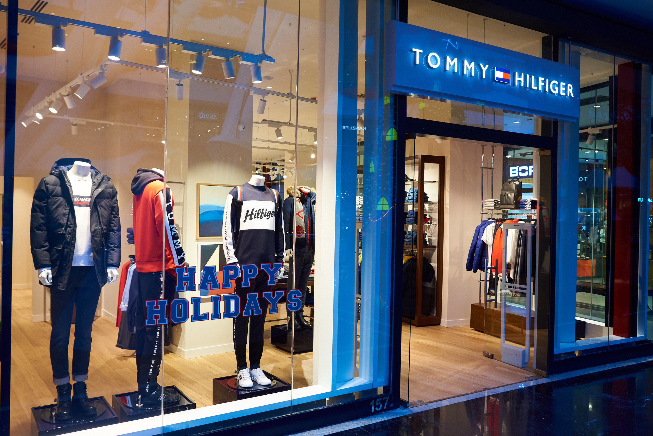 Фотосъёмка магазина одежды. Артём Савиных — профессиональный фотограф в Москве | Репортажи, свадьбы, портреты