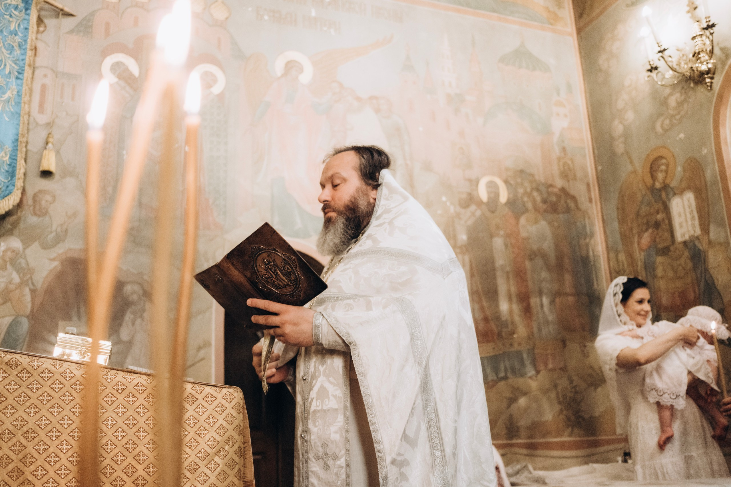 Крещение в храме Казанской Иконы Божьей Матери. Главная