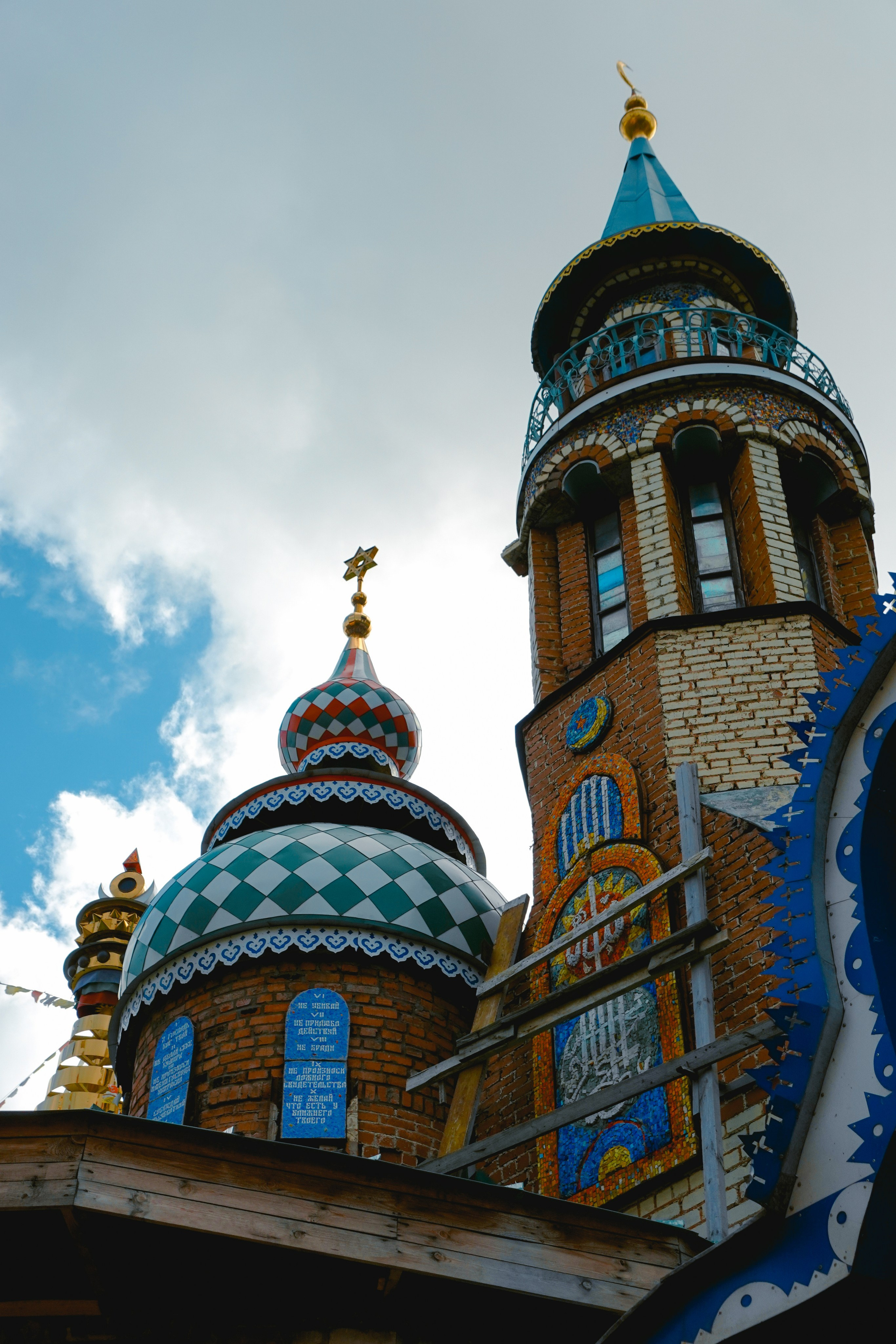 Строительство храма в Казани. Фотограф Алиса Аспер