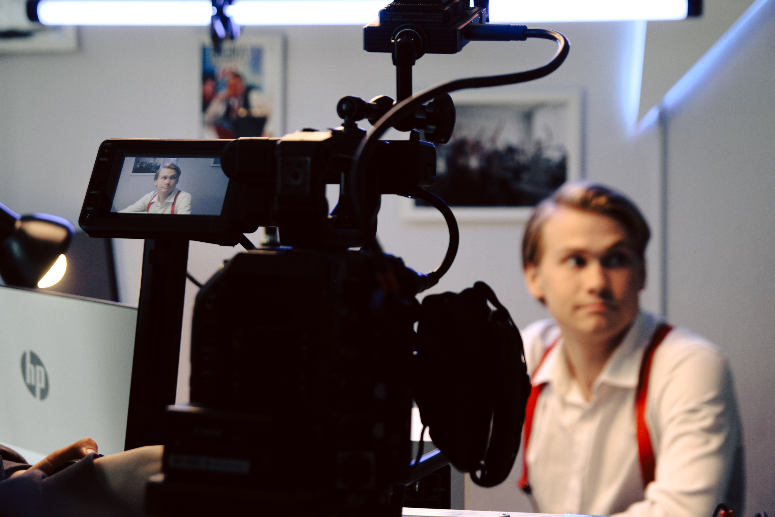 К\ф «Убавьте громкость». Главная