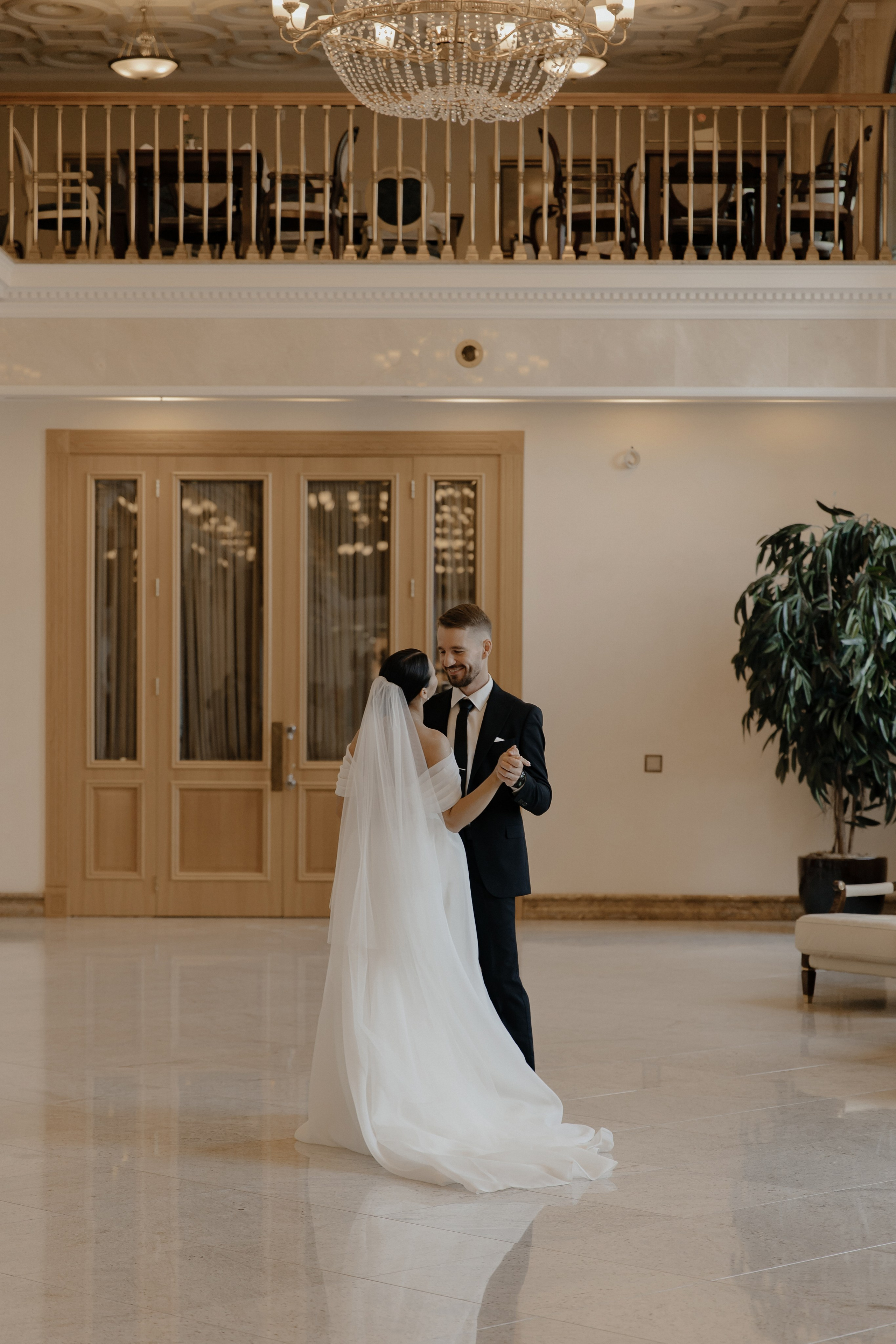 31.08.2024. RETOUCH-HOUSE