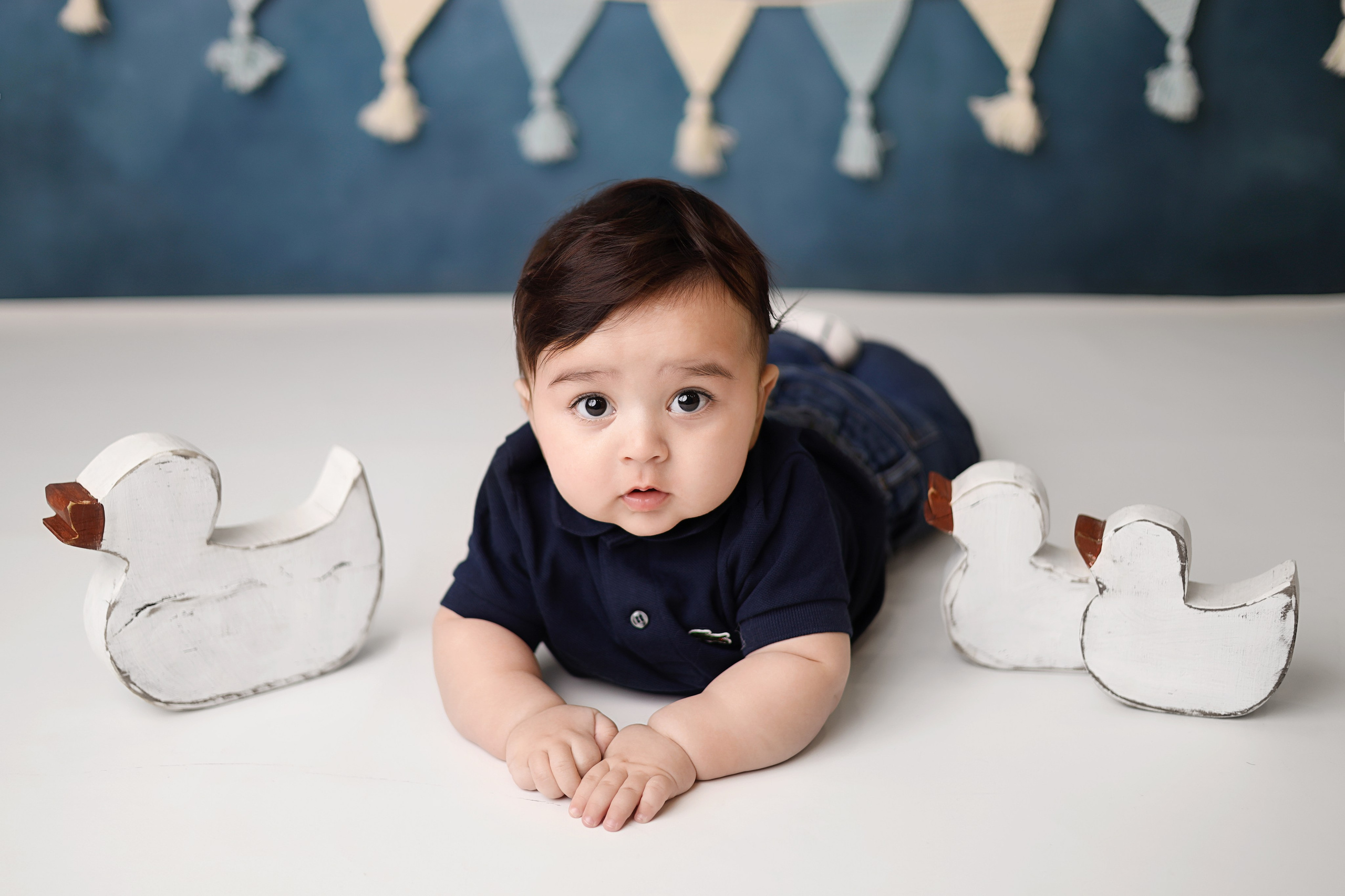 Азнавуру 6 месяцев. Фотограф новорожденных Москва. Ньюборн фотограф Москва