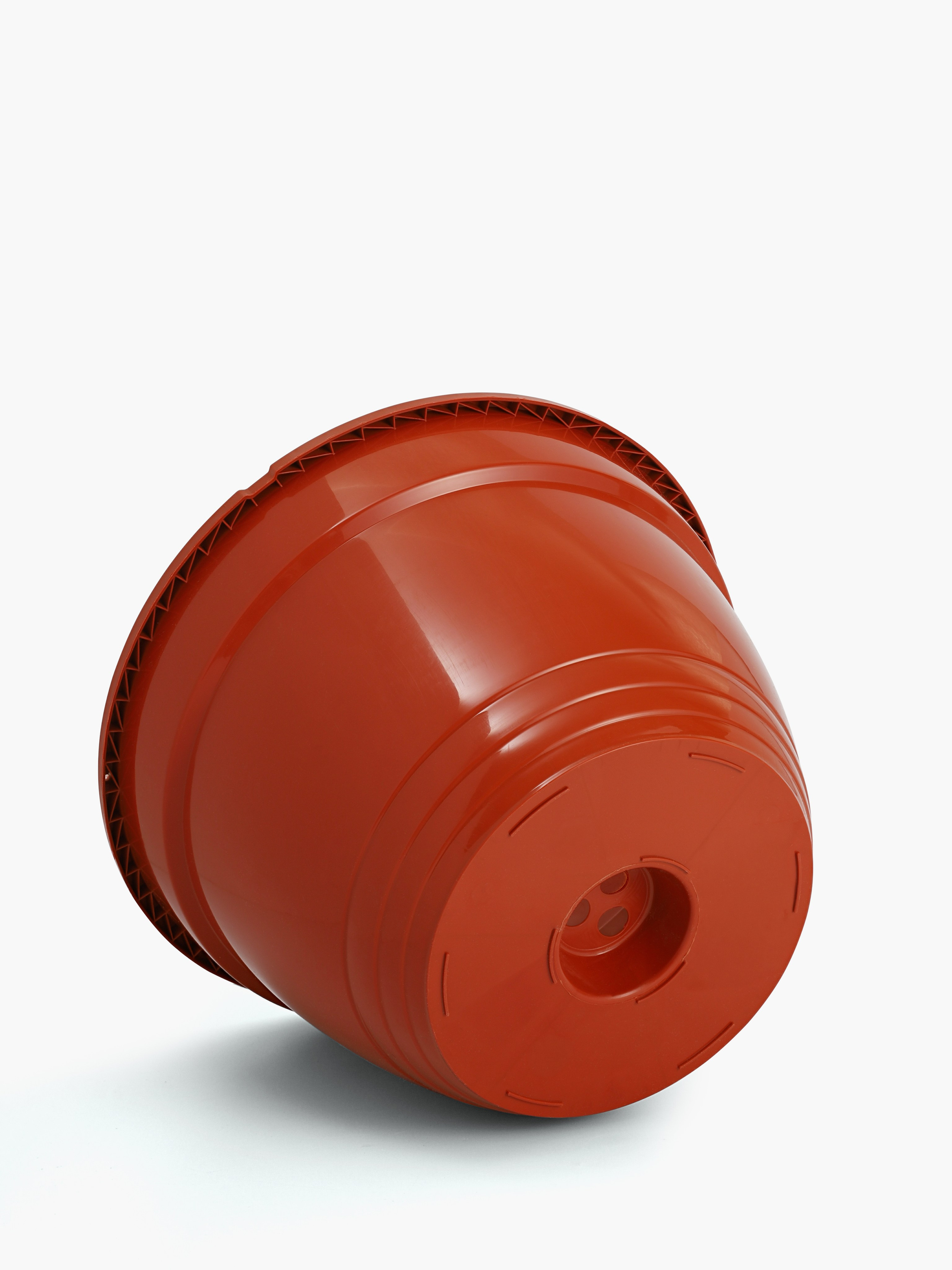 Каталожная Съёмка Товаров на Идеально Белом Фоне для Маркетплейсов в Перми